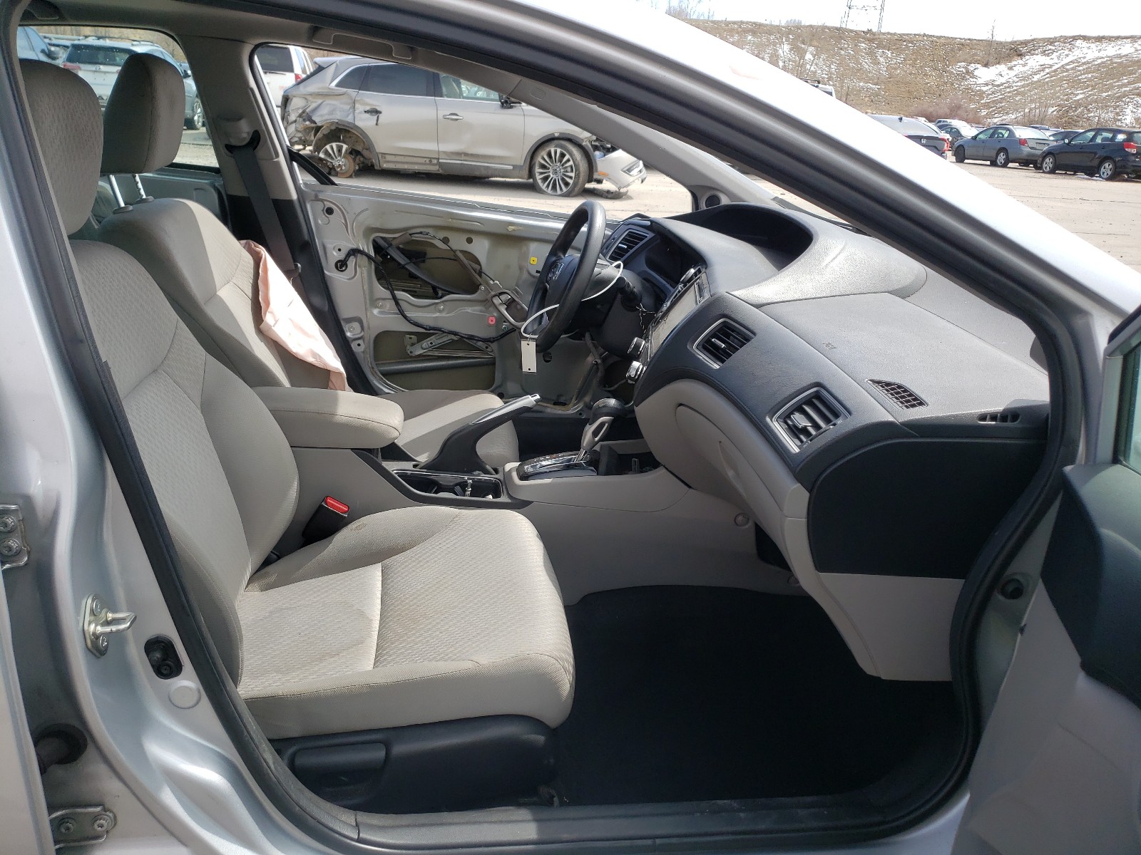 Zdjęcie 5 z aukcji – 2014 HONDA CIVIC EX z VIN 2HGFB2F89EH524927