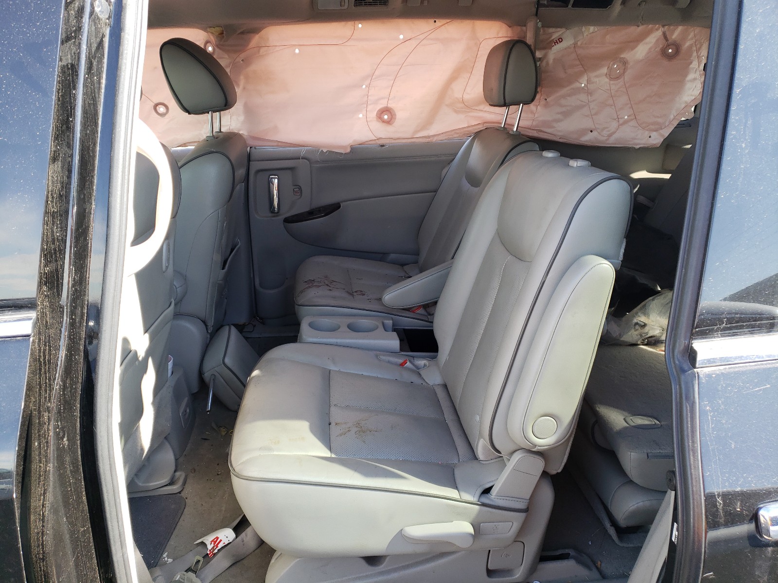 Photo 6 from auction – 2013 NISSAN QUEST S with VIN JN8AE2KP2D9061495