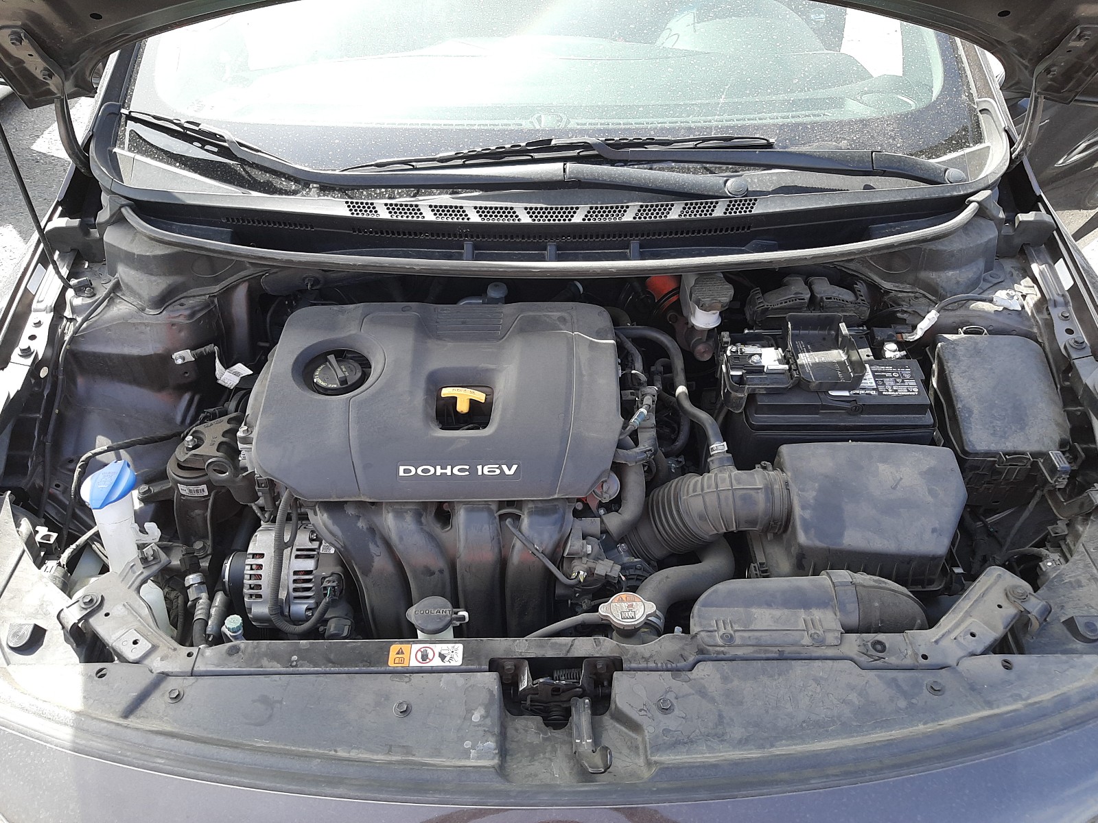 Photo 7 from auction – 2018 KIA FORTE LX with VIN 3KPFK4A72JE204377