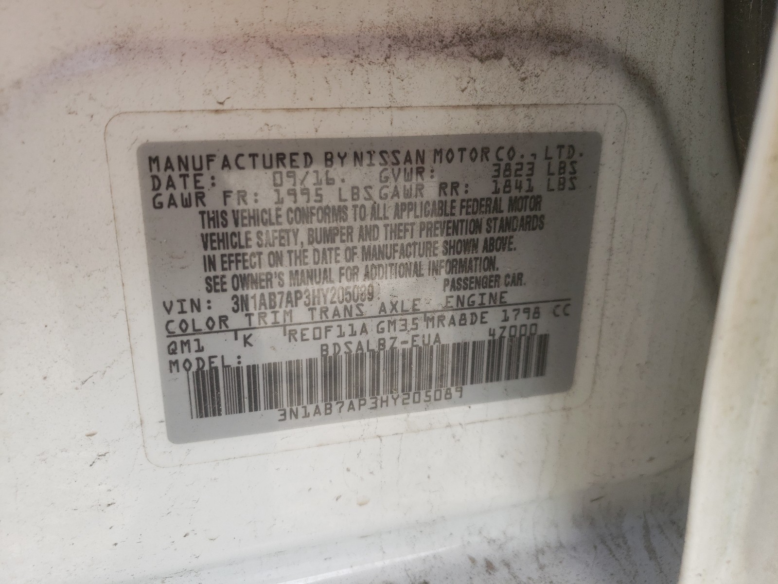 Photo 10 from auction – 2017 NISSAN SENTRA S with VIN 3N1AB7AP3HY205089