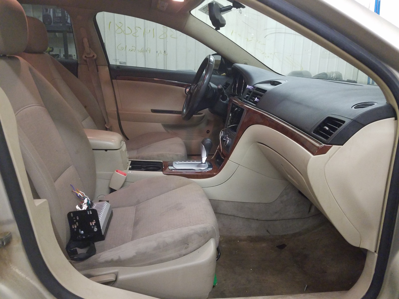 Photo 5 from auction – 2009 SATURN AURA XE with VIN 1G8ZS57B29F172878