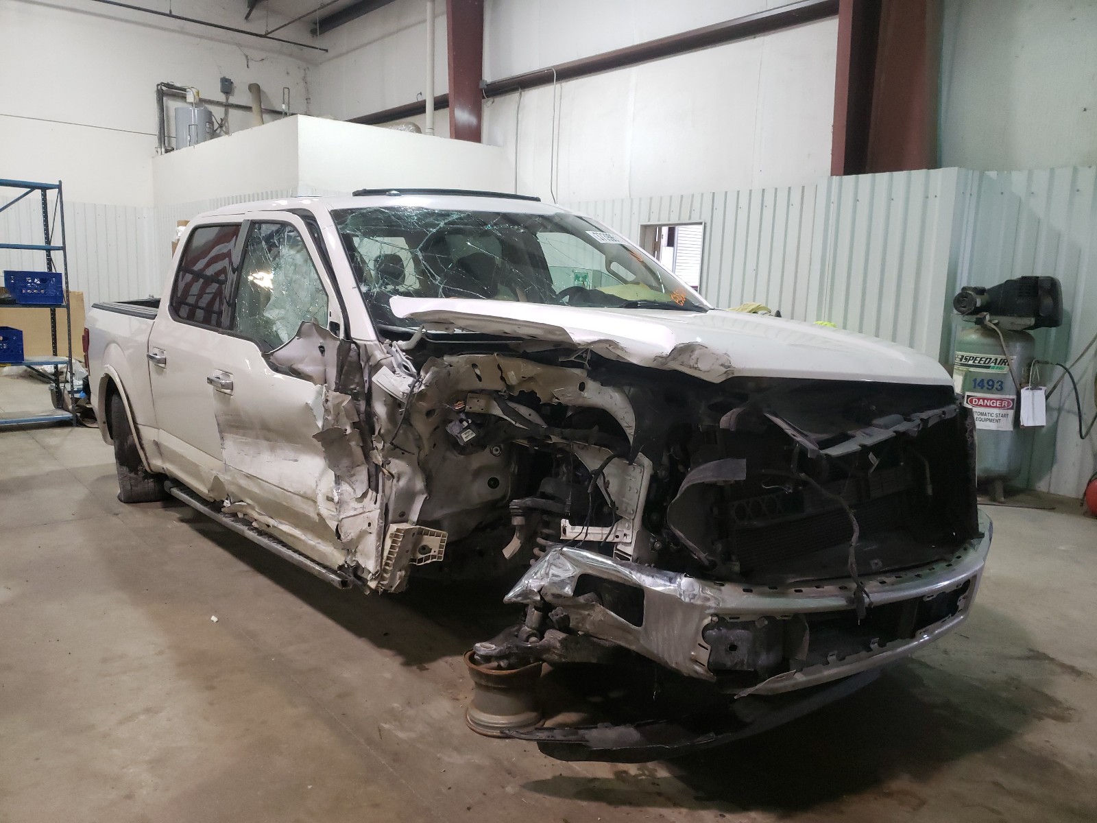 FORD F150 SUPER 2015 with VIN 1FTEW1CG6FKE38229 - Photo from auction