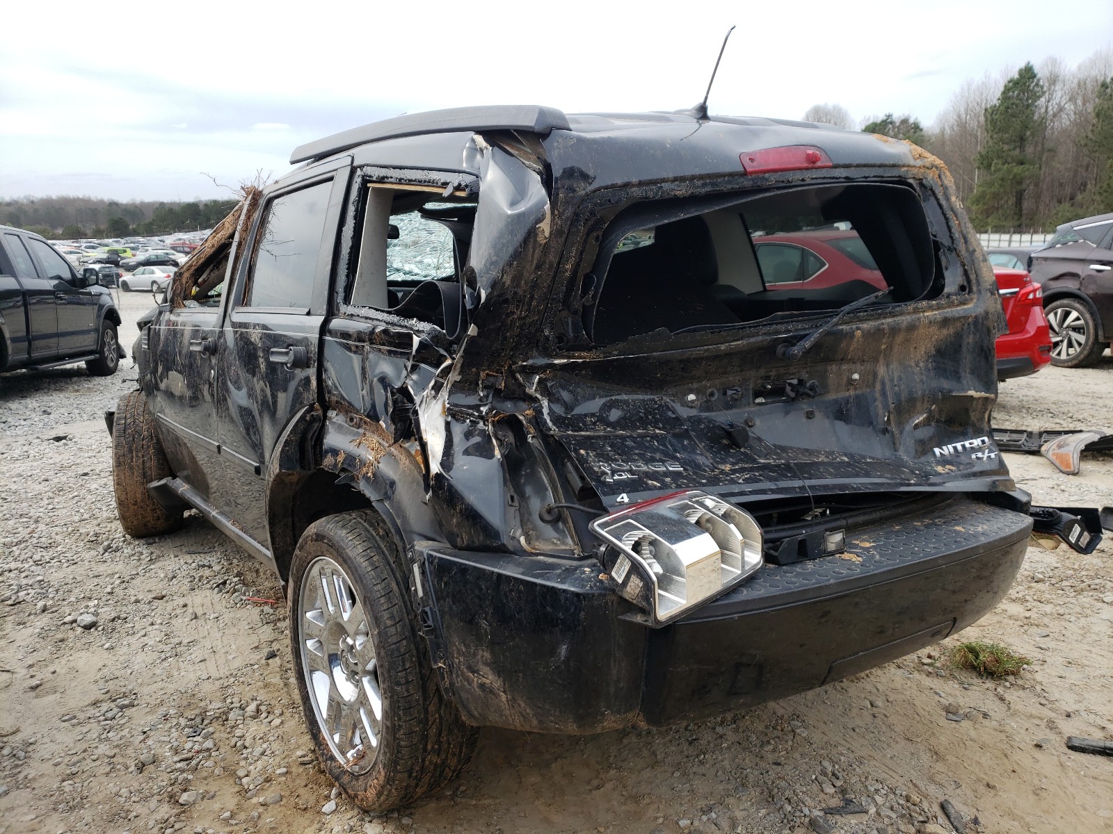 صورة رقم 3 من المزاد - 2011 DODGE NITRO HEAT مع VIN 1D4PT4GX8BW606486
