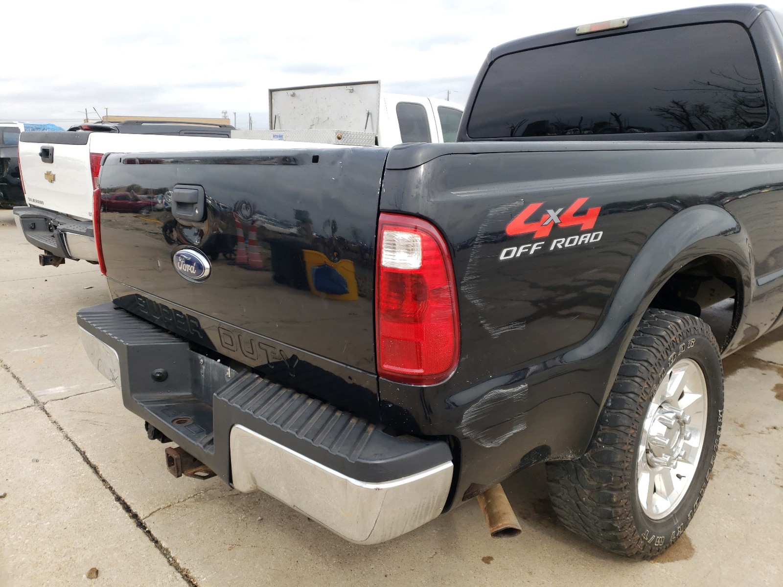 Photo 10 from auction – 2008 FORD F250 SUPER with VIN 1FTSW21578ED66937