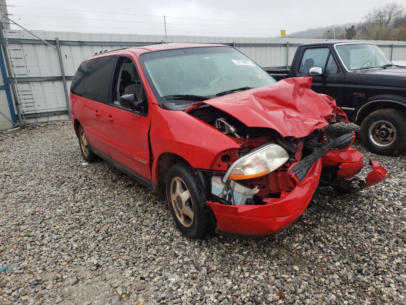 FORD WINDSTAR S 2001 with VIN 2FMZA57401BA10016 - Photo from auction