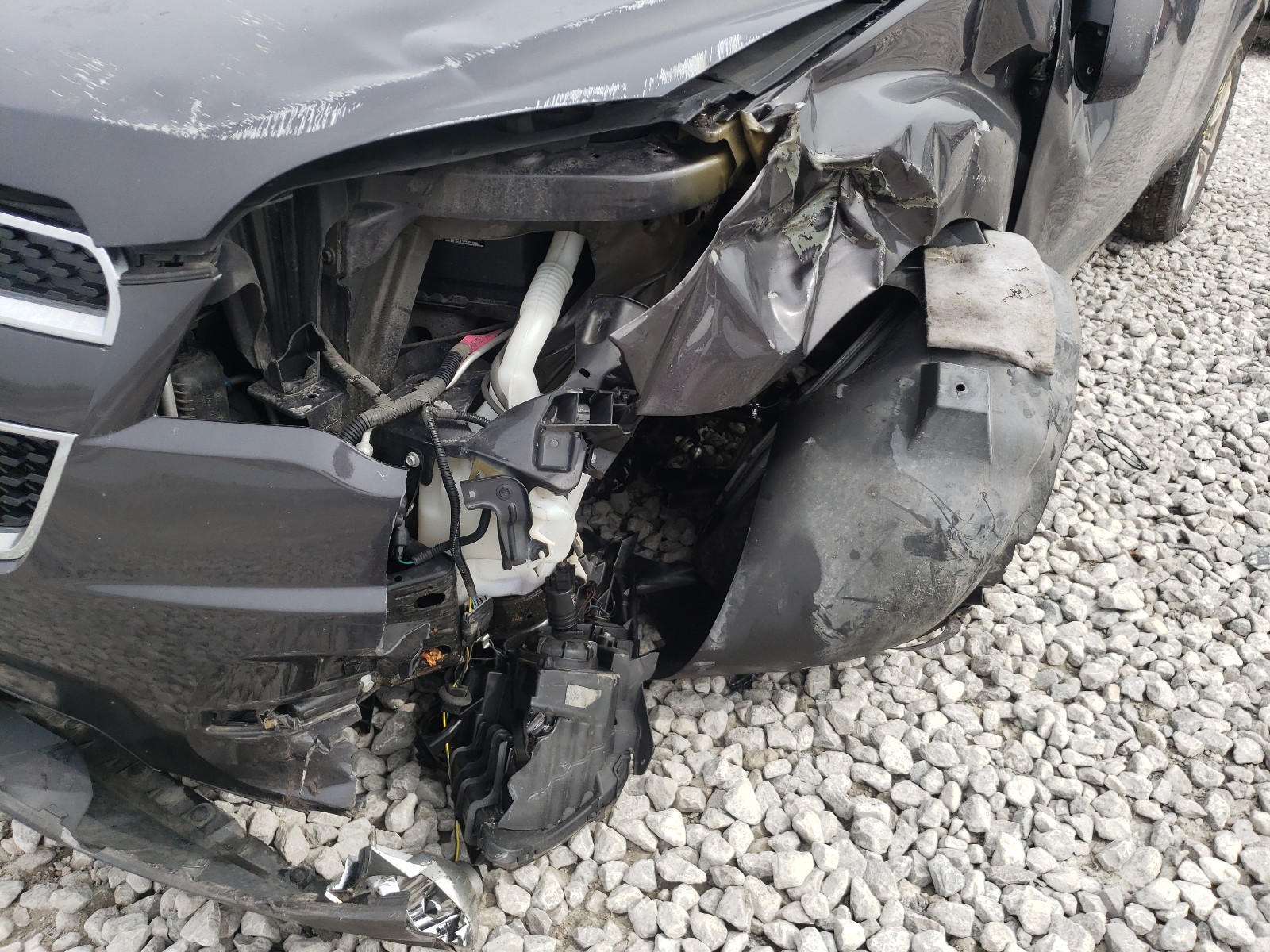 Photo 9 from auction – 2015 CHEVROLET EQUINOX LT with VIN 2GNALBEK4F6320740