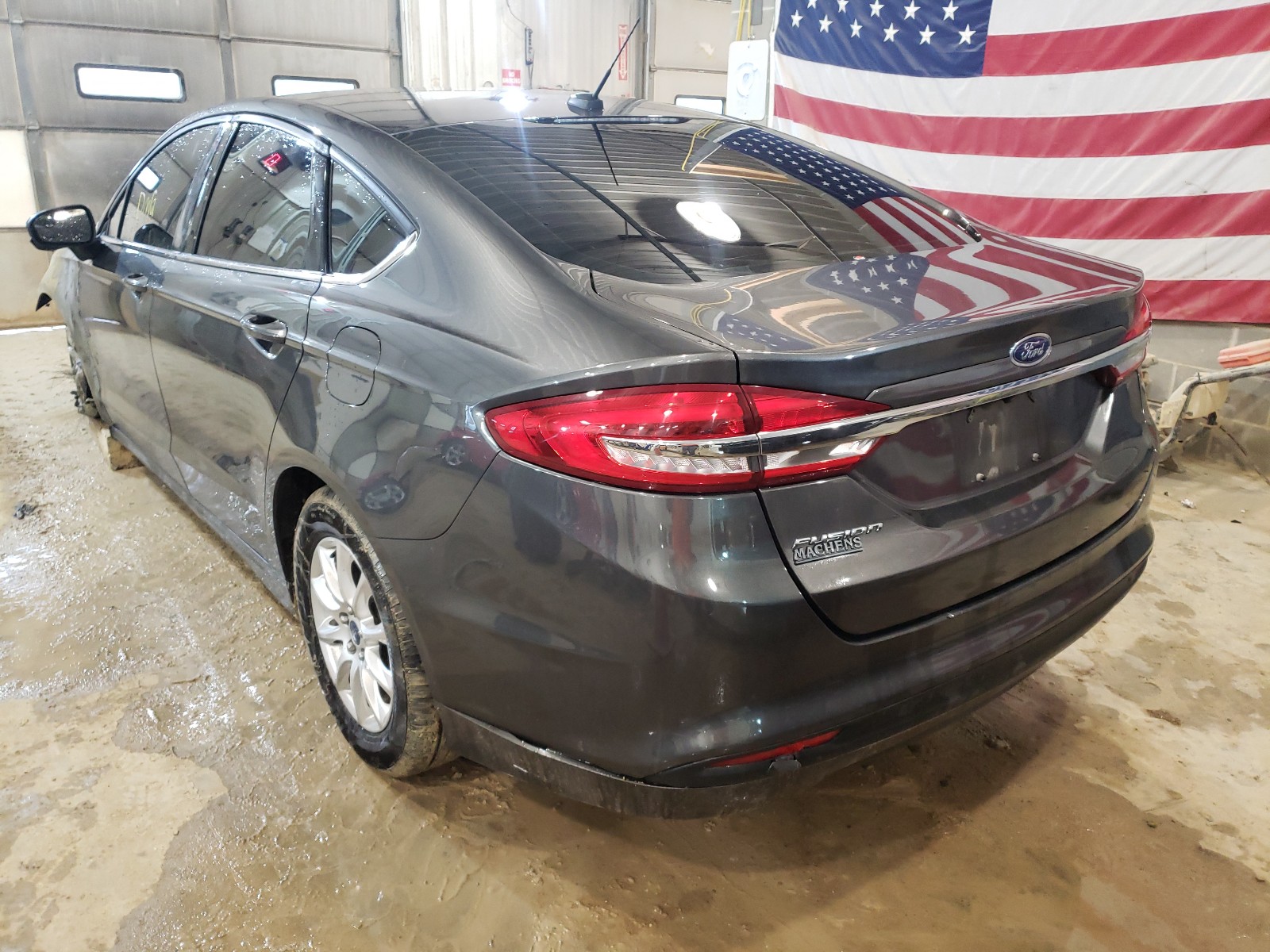 Photo 3 from auction – 2018 FORD FUSION S with VIN 3FA6P0G79JR211455