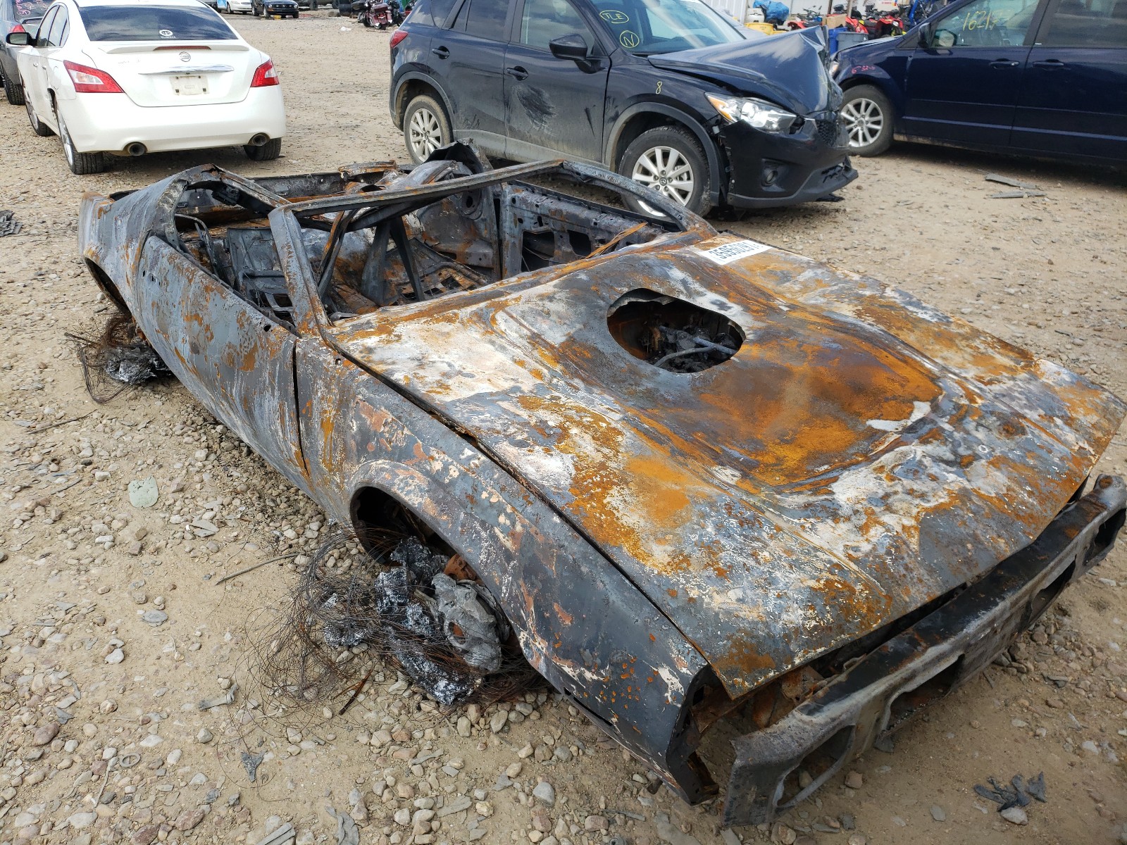 Photo 9 from auction – 1983 CHEVROLET CAMARO with VIN 1G1AP87H0DL138113