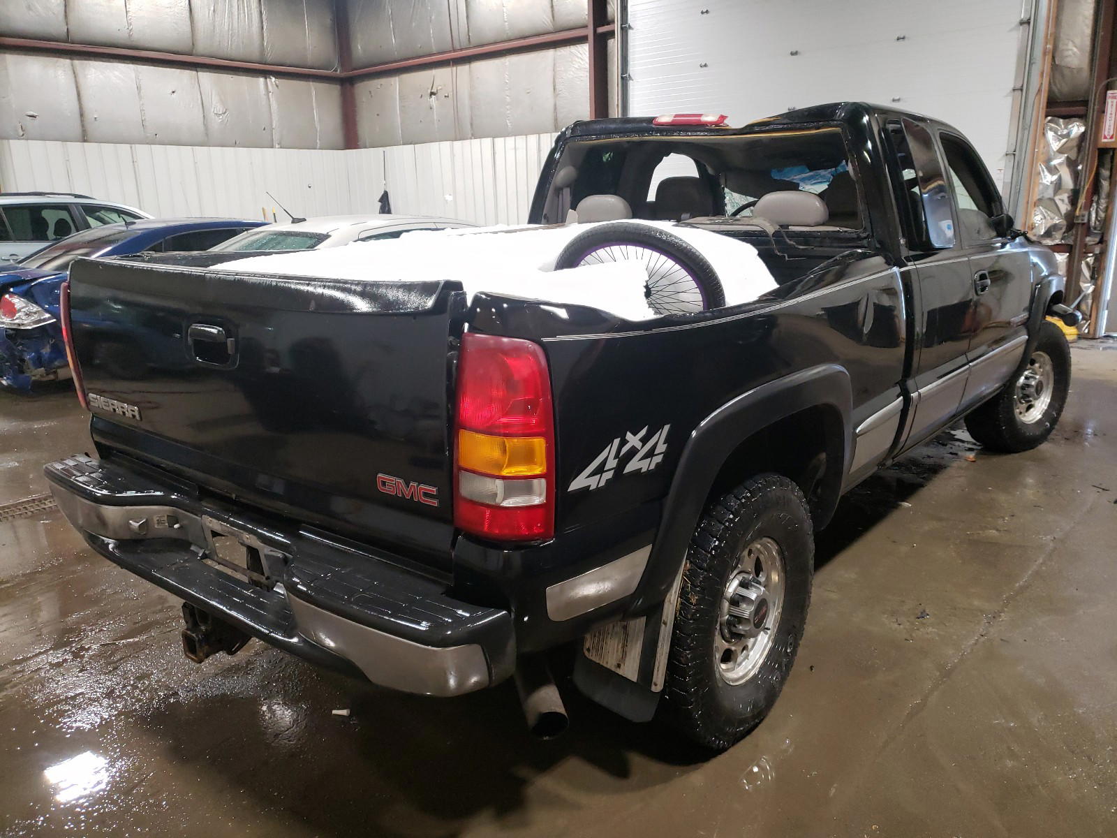 Photo 4 from auction – 2002 GMC SIERRA K25 with VIN 1GTHK29182E115293
