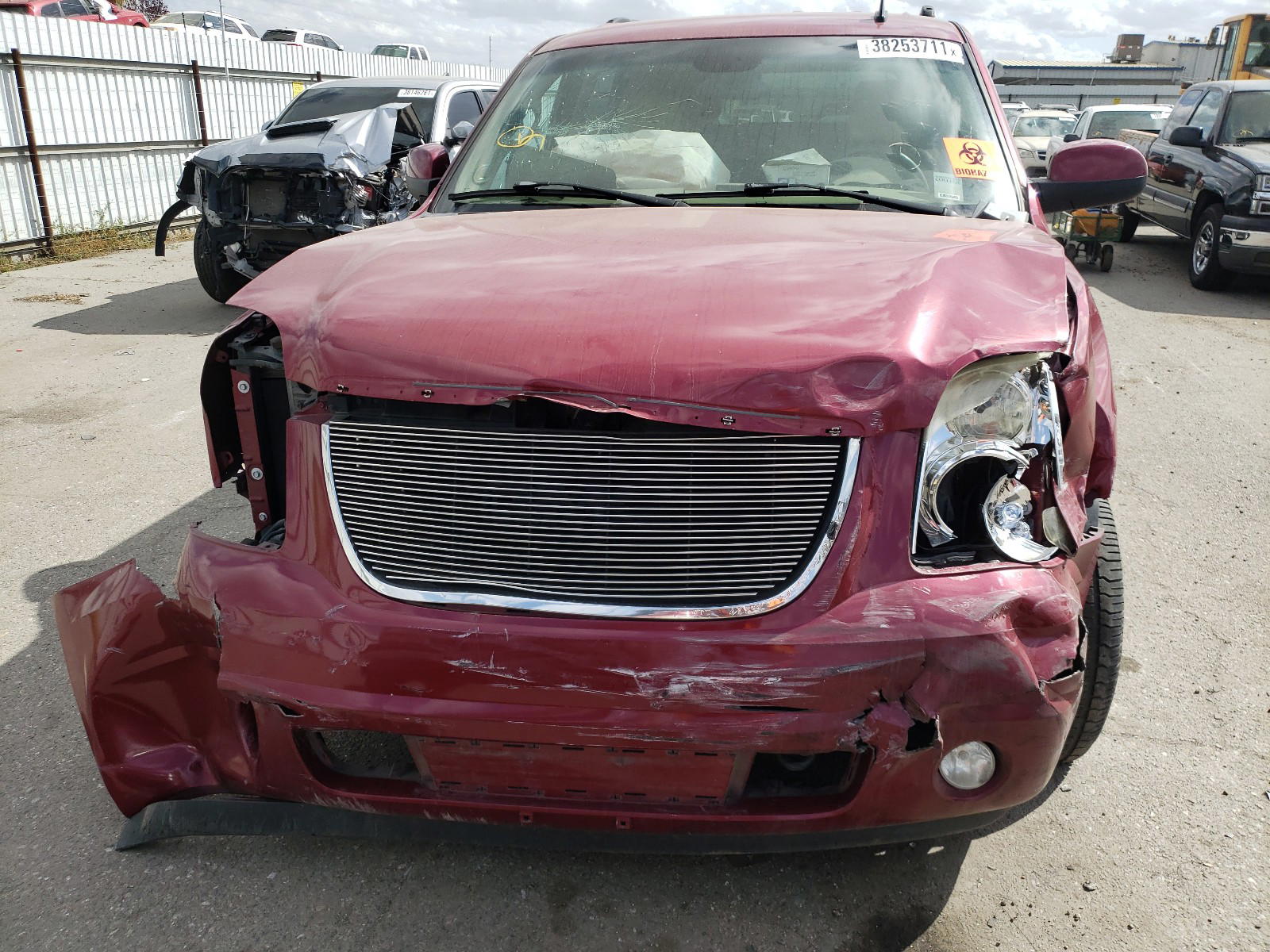 Photo 9 from auction – 2007 GMC YUKON with VIN 1GKFC13J97R136987