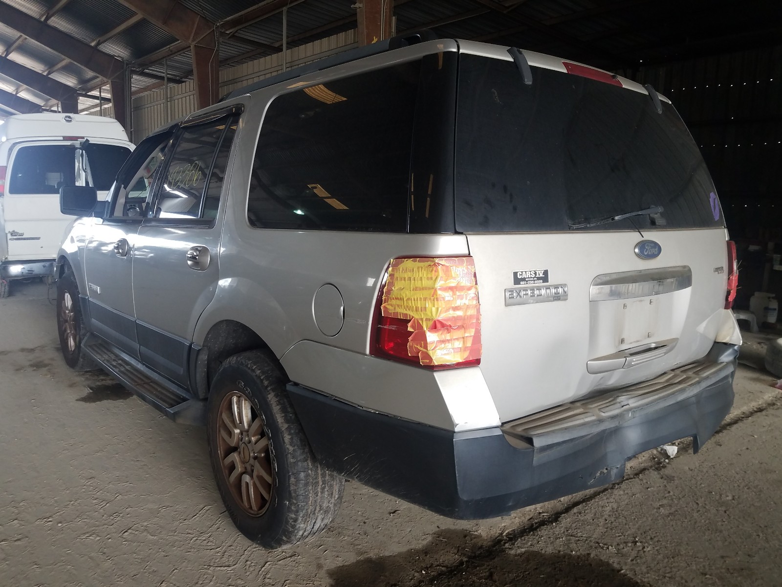 Zdjęcie 3 z aukcji – 2007 FORD EXPEDITION z VIN 1FMFU15547LA21432