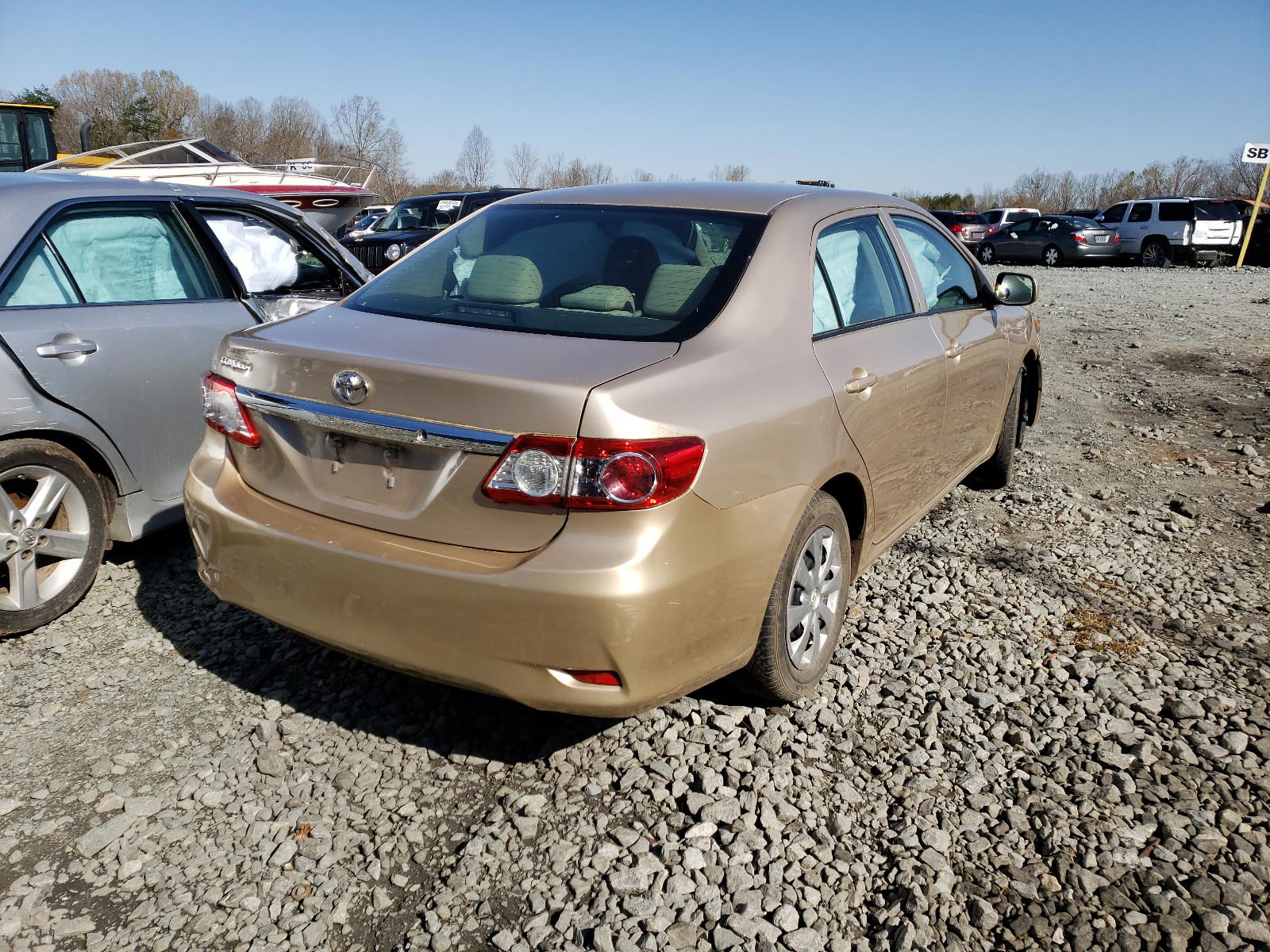 Photo 4 from auction – 2013 TOYOTA COROLLA BA with VIN 5YFBU4EE1DP183879
