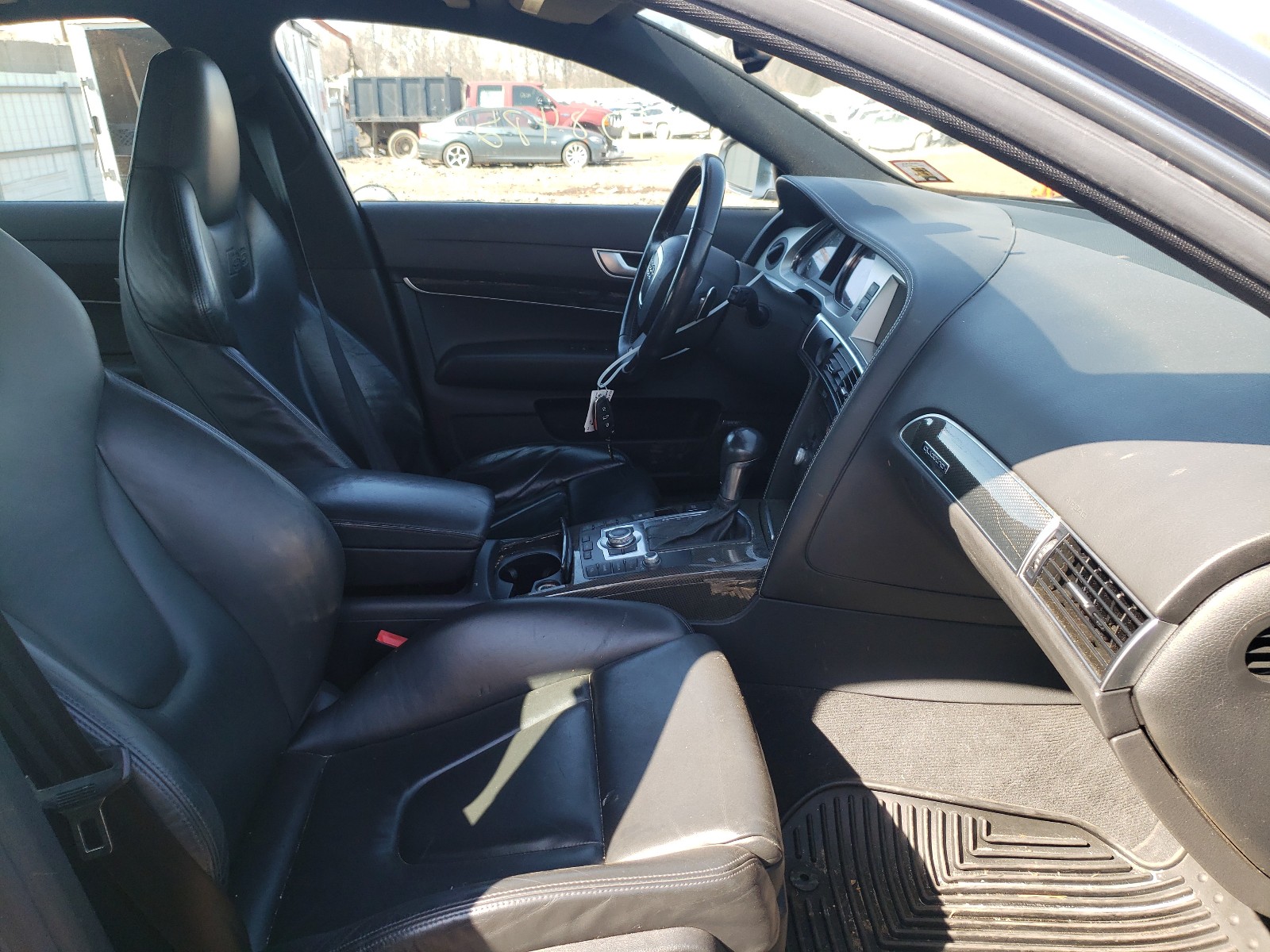 Photo 5 from auction – 2007 AUDI S6 QUATTRO with VIN WAUGN74F87N146163