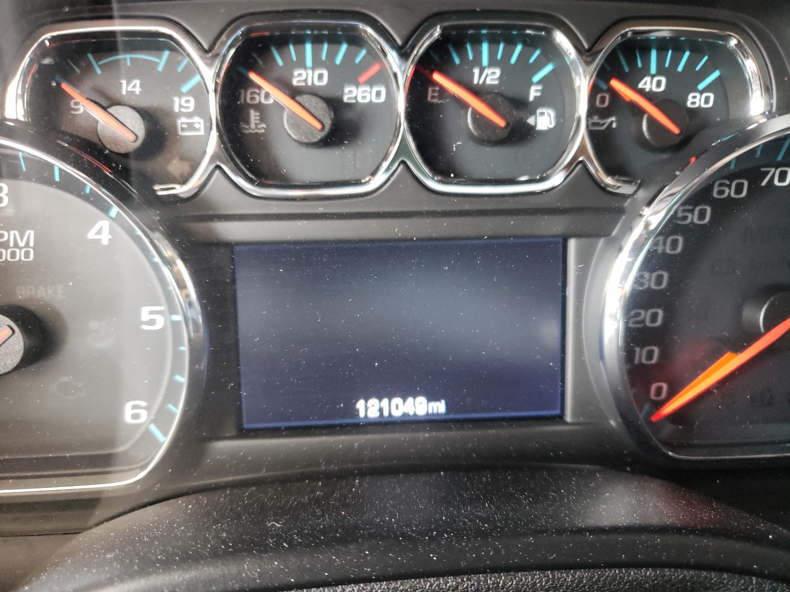 Photo 8 from auction – 2015 CHEVROLET SUBURBAN with VIN 1GNSKKKC7FR622015