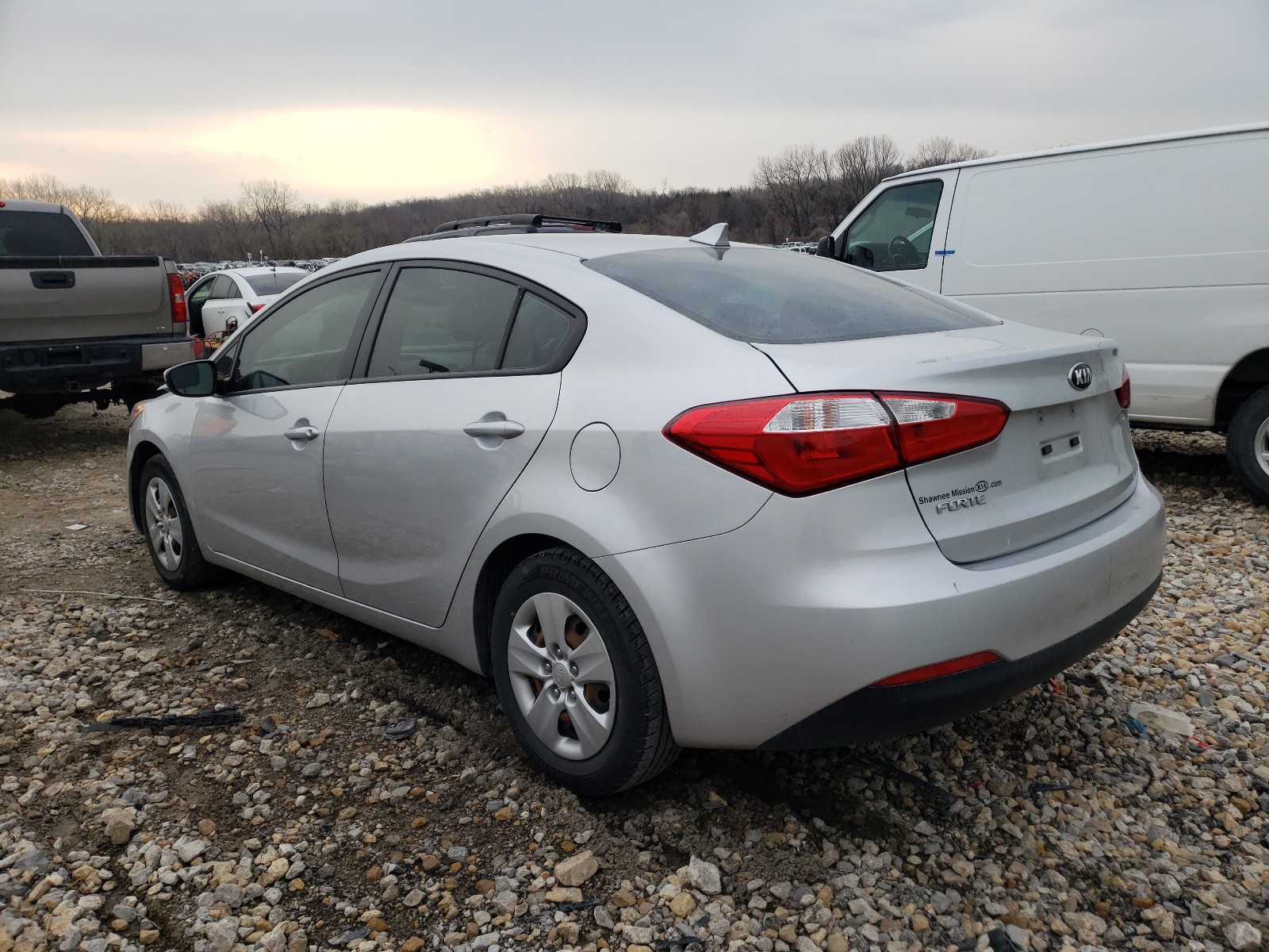 Photo 3 from auction – 2016 KIA FORTE LX with VIN KNAFK4A61G5535704