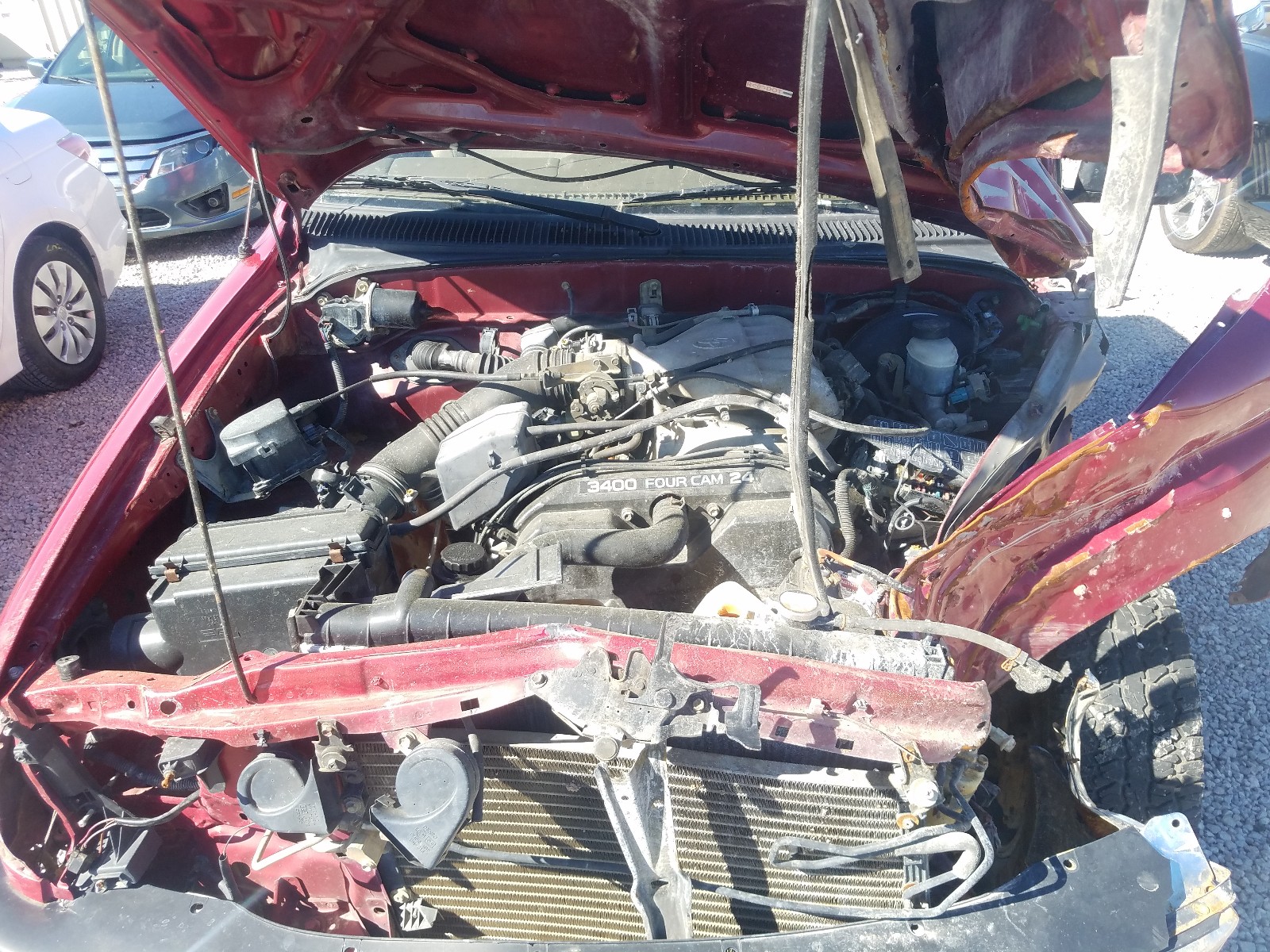 Photo 7 from auction – 2001 TOYOTA TACOMA XTR with VIN 5TESN92N71Z775744