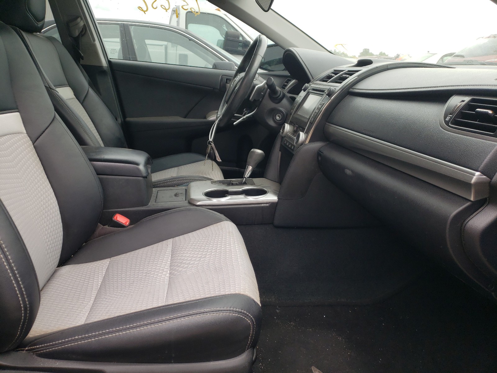 Photo 5 from auction – 2014 TOYOTA CAMRY L with VIN 4T1BF1FK9EU383499