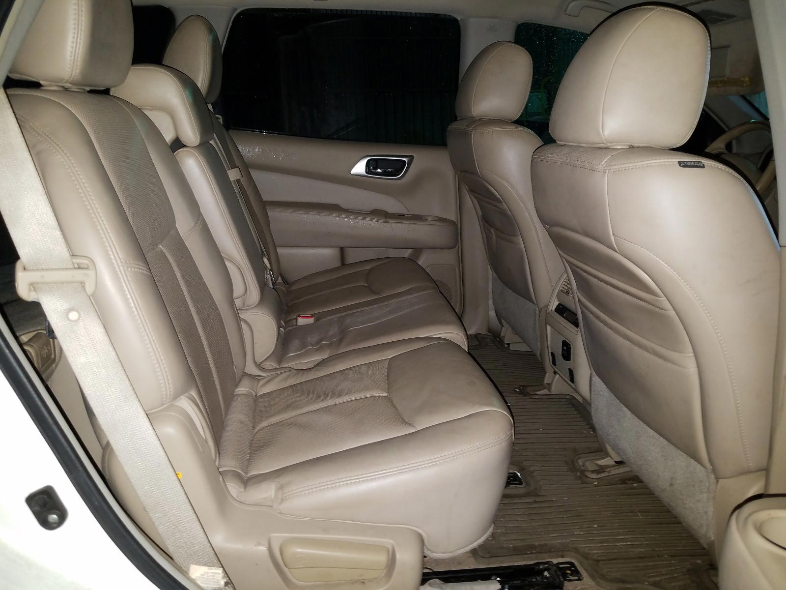 Photo 6 from auction – 2013 NISSAN PATHFINDER with VIN 5N1AR2MN5DC652088