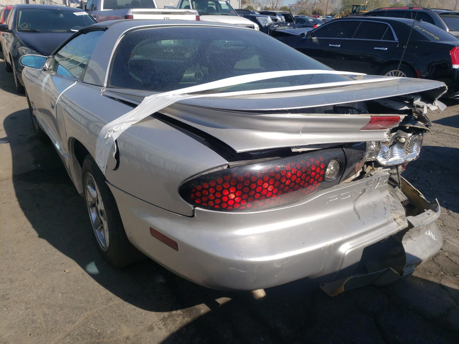 Photo 3 from auction – 1998 PONTIAC FIREBIRD with VIN 2G2FS22K0W2203111