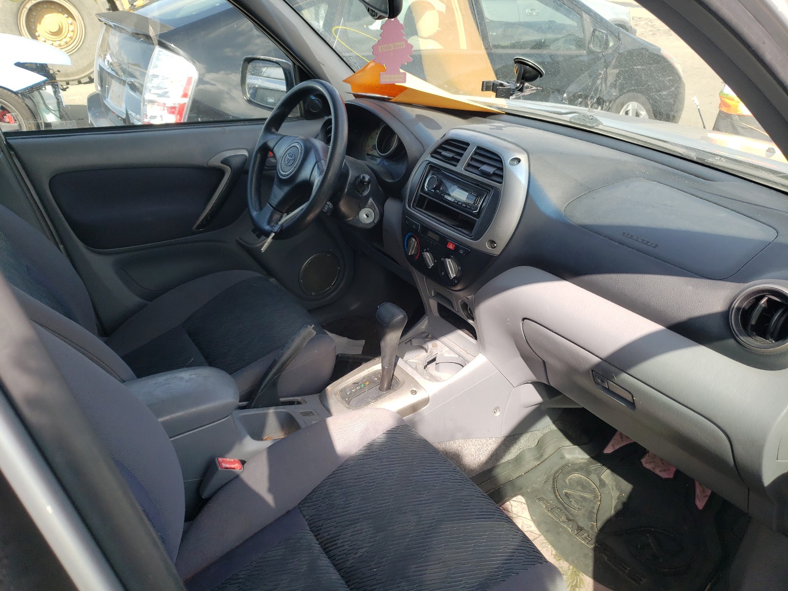 Foto 5 de la subasta – 2003 TOYOTA RAV4 con VIN JTEHH20V036090685