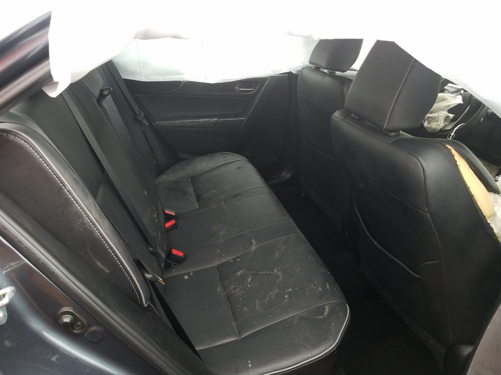 Photo 6 from auction – 2015 TOYOTA COROLLA L with VIN 5YFBURHE0FP239242