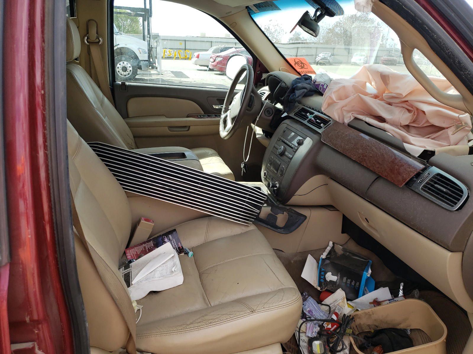 Photo 5 from auction – 2007 GMC YUKON with VIN 1GKFC13J97R136987