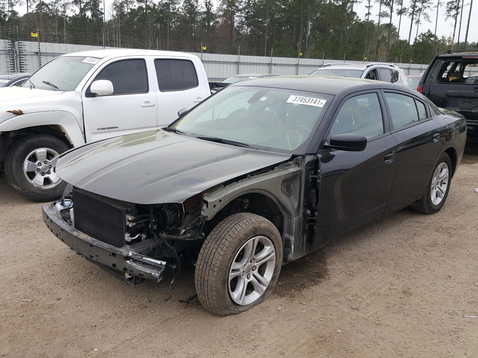 Photo 2 from auction – 2016 DODGE CHARGER SE with VIN 2C3CDXBG0GH114935