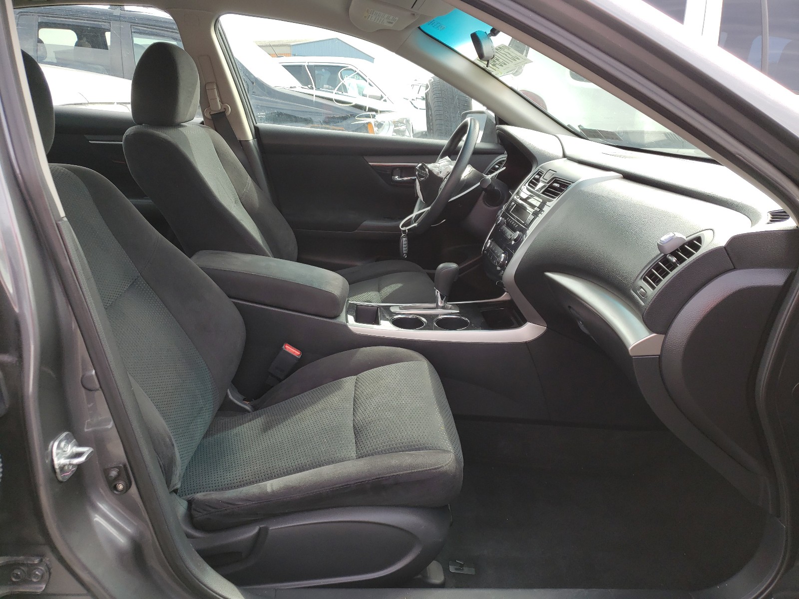 Photo 5 from auction – 2014 NISSAN ALTIMA 2.5 with VIN 1N4AL3AP4EC160788