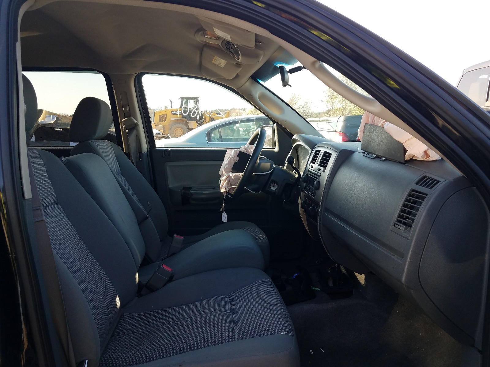 Photo 5 from auction – 2007 DODGE DAKOTA QUA with VIN 1D7HE48K97S180987