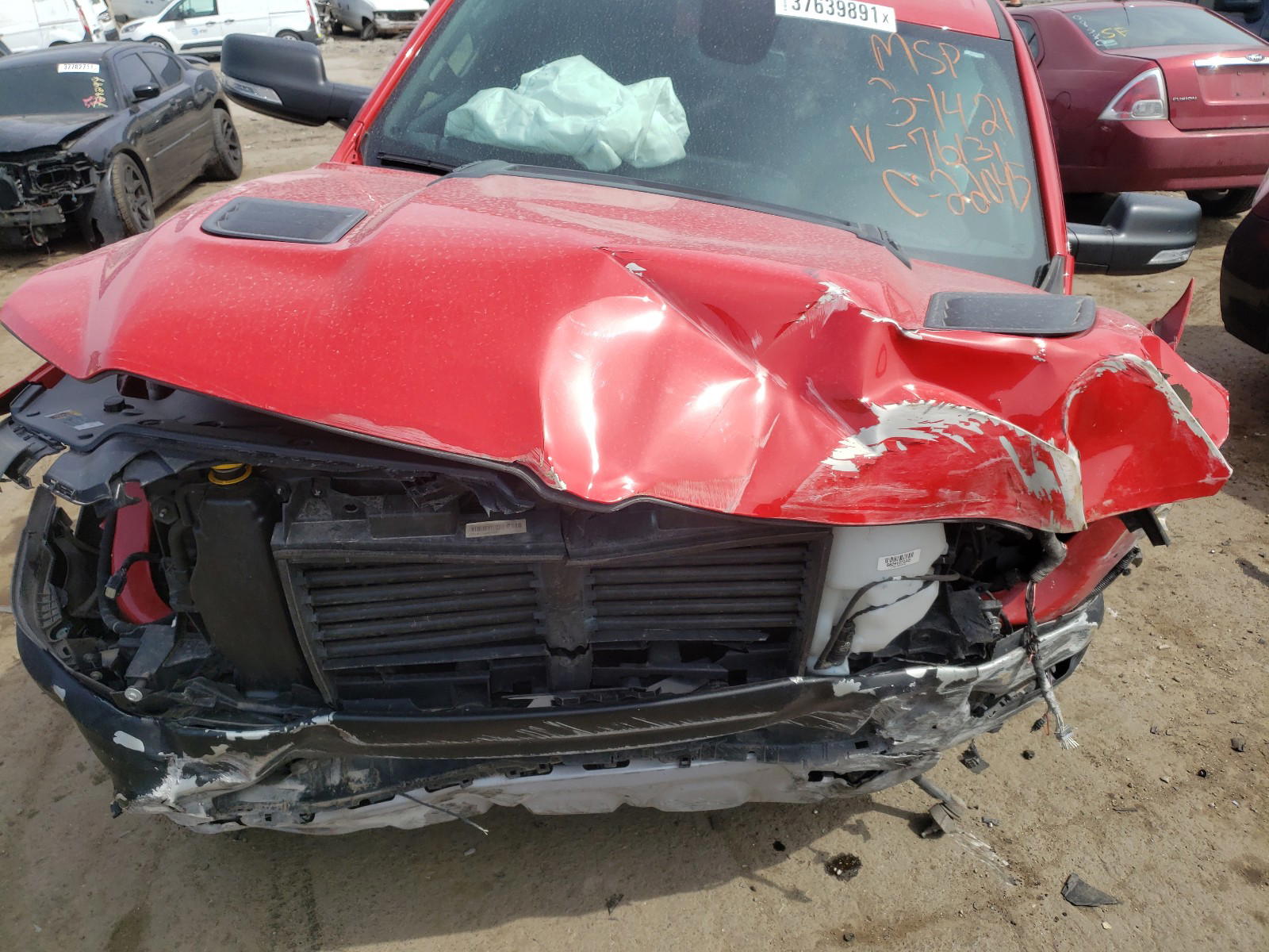 Photo 7 from auction – 2019 DODGE RAM 1500 with VIN 1C6SRFLT0KN676131