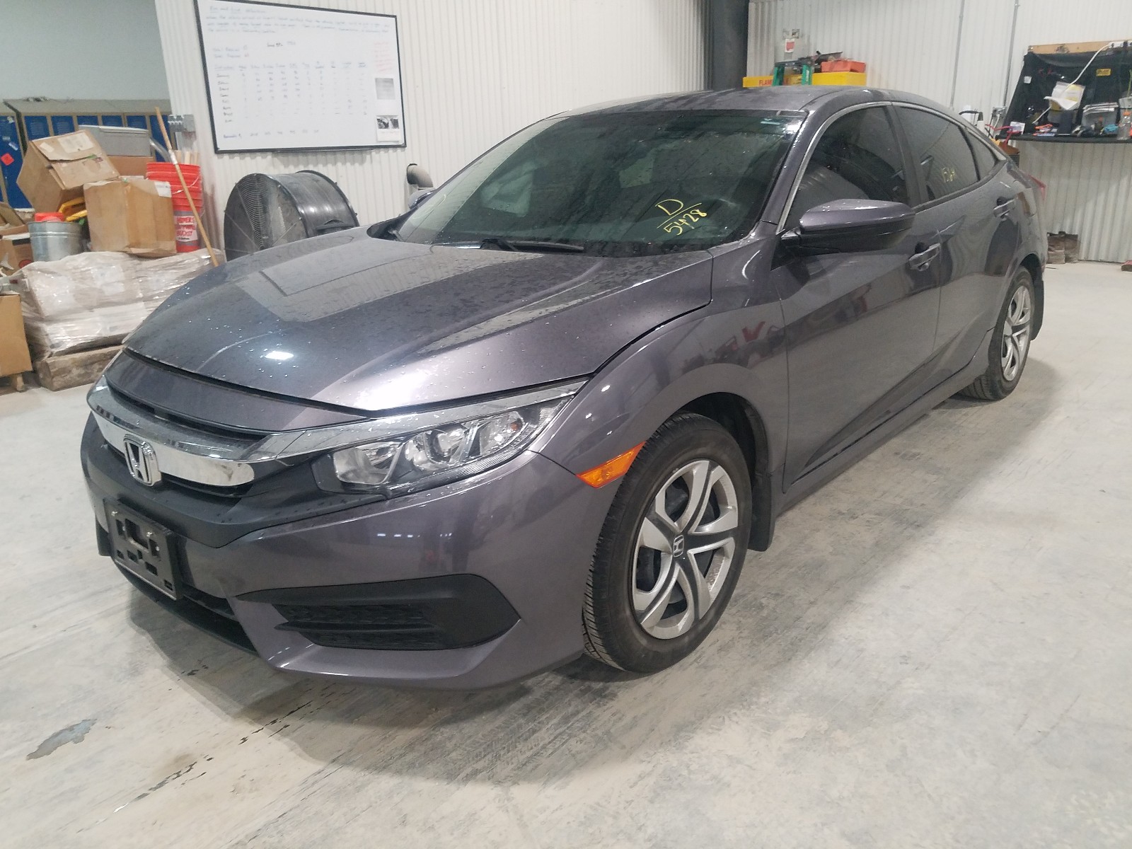 Photo 2 from auction – 2017 HONDA CIVIC LX with VIN 19XFC2F54HE045428