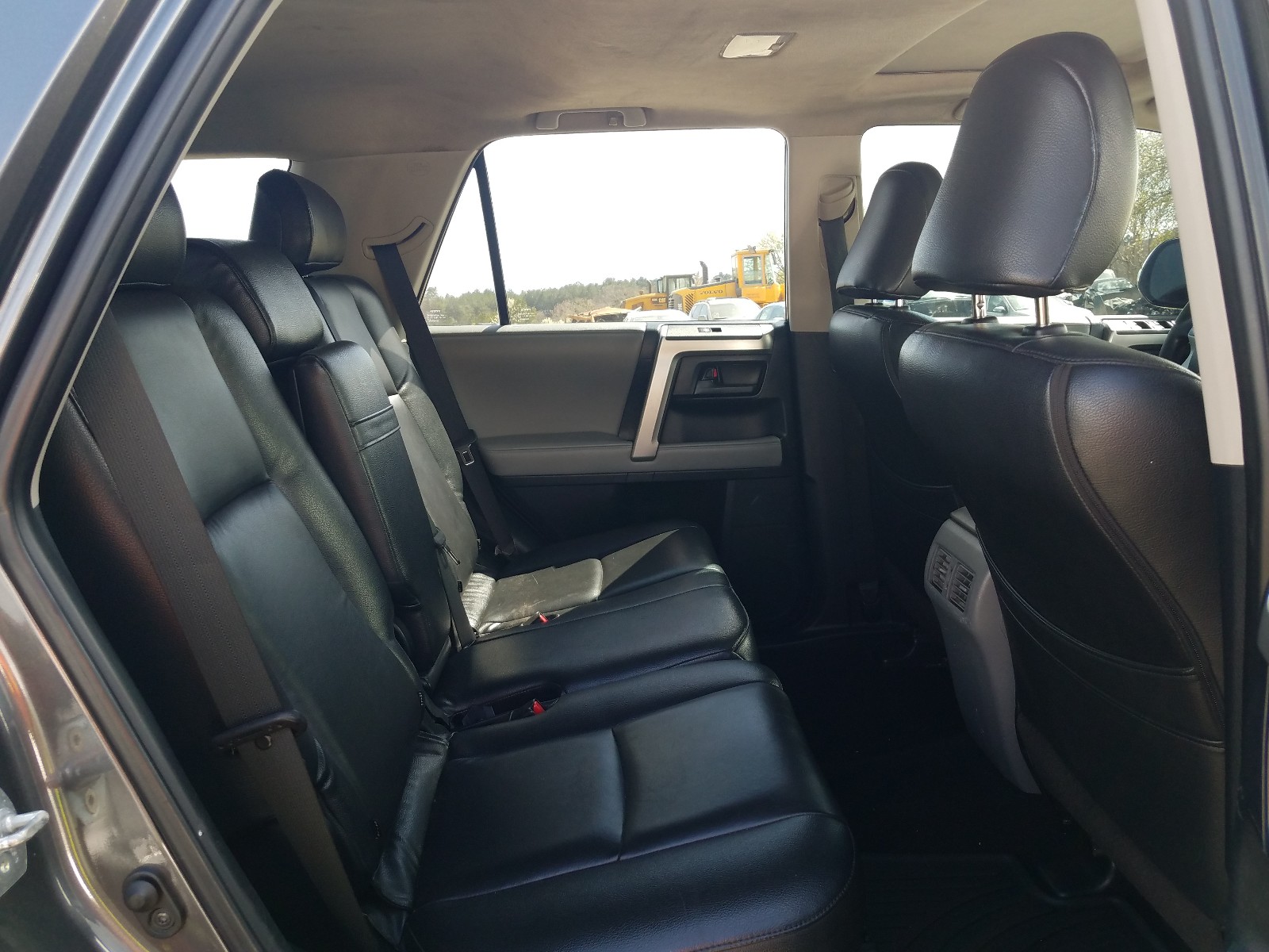 Photo 6 from auction – 2010 TOYOTA 4RUNNER SR with VIN JTEZU5JR9A5007390
