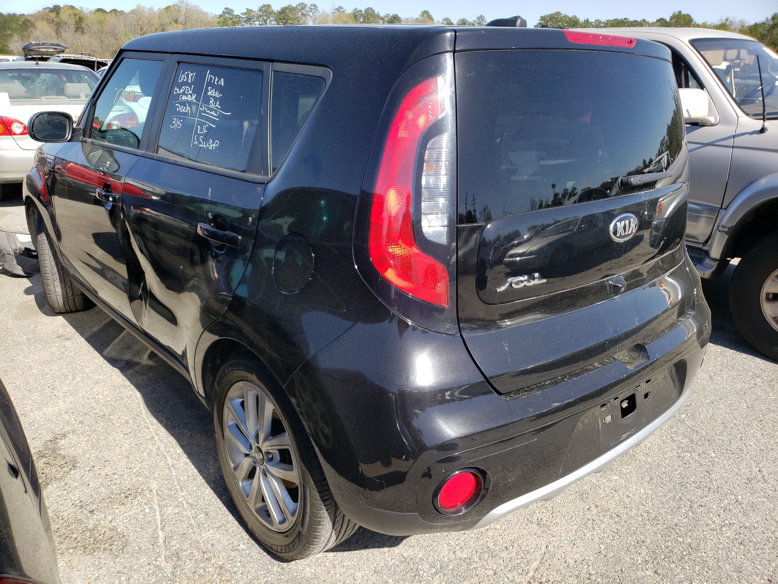 Zdjęcie 3 z aukcji – 2017 KIA SOUL + z VIN KNDJP3A51H7444146