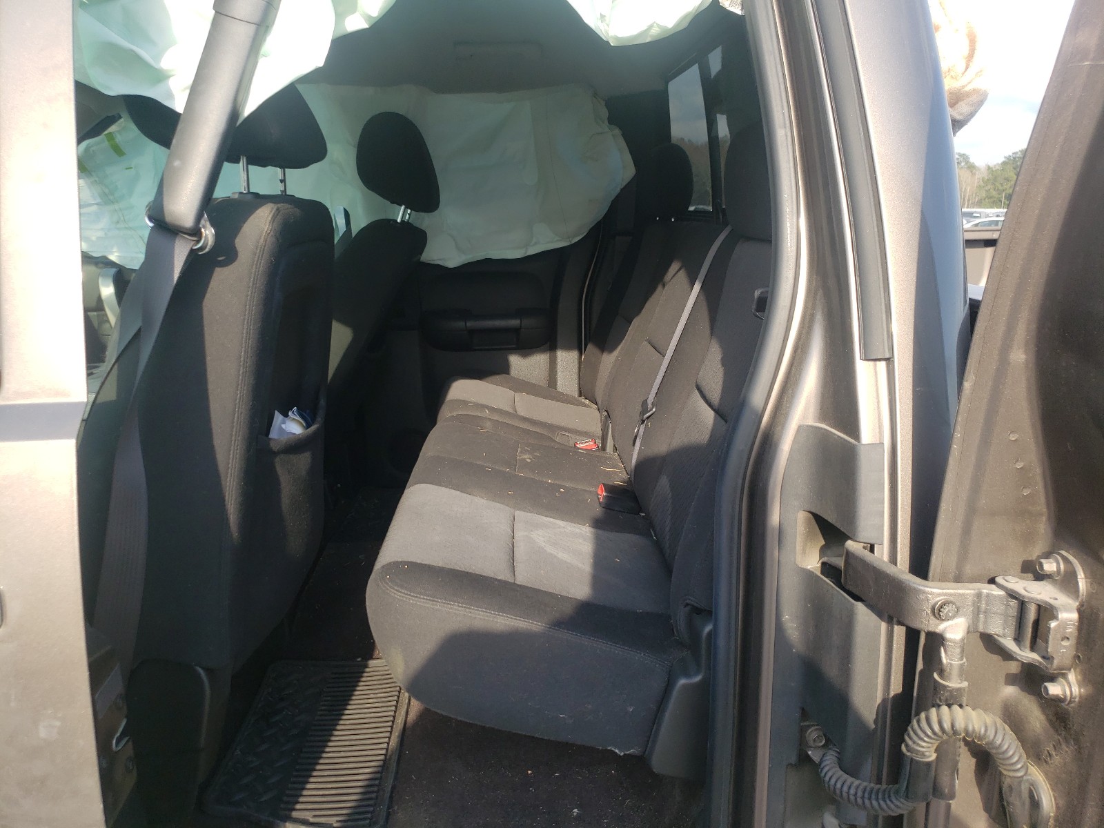Photo 6 from auction – 2011 GMC SIERRA C15 with VIN 1GTR1VE09BZ333158