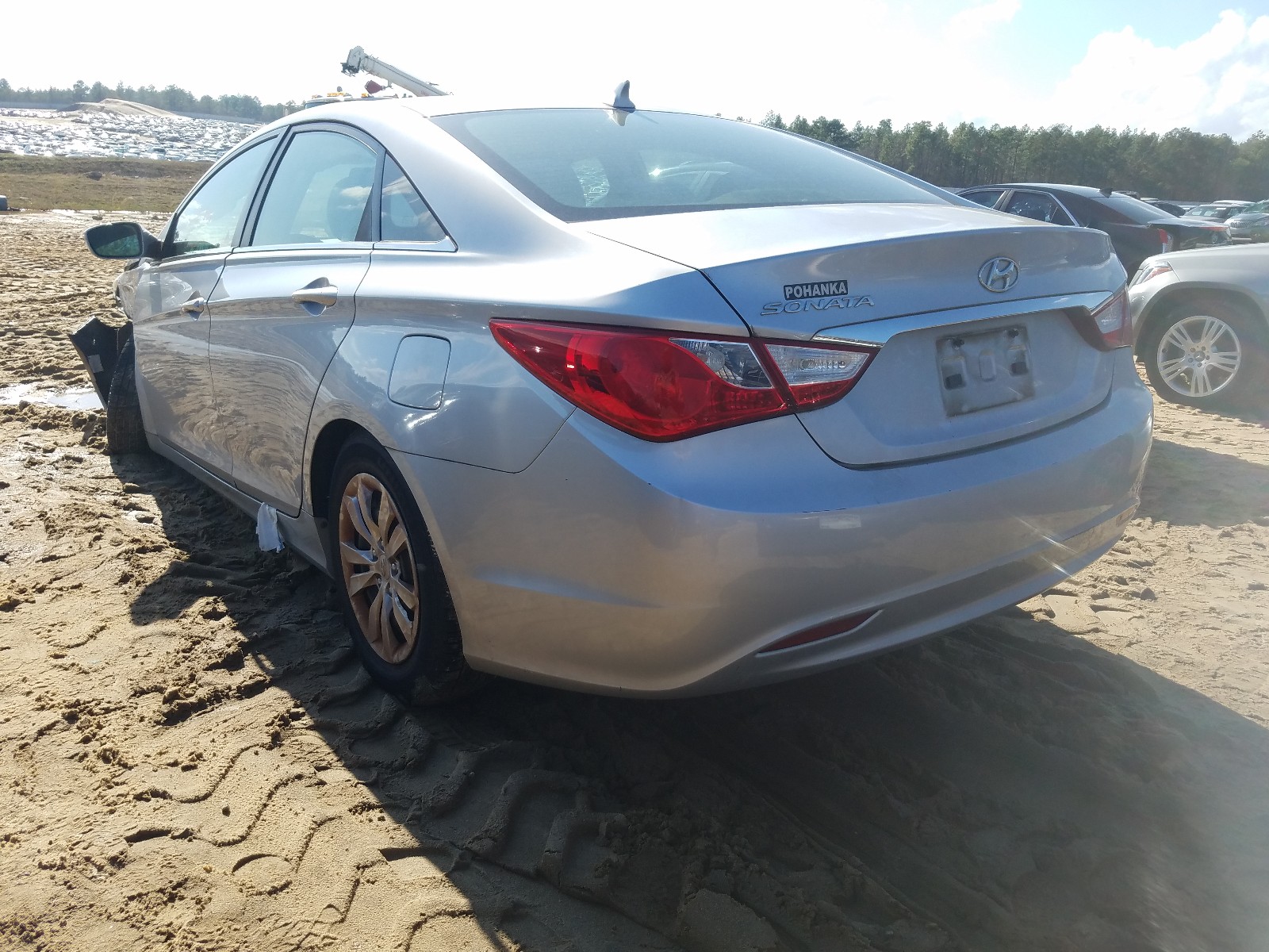 Photo 3 from auction – 2011 HYUNDAI SONATA GLS with VIN 5NPEB4AC7BH245674