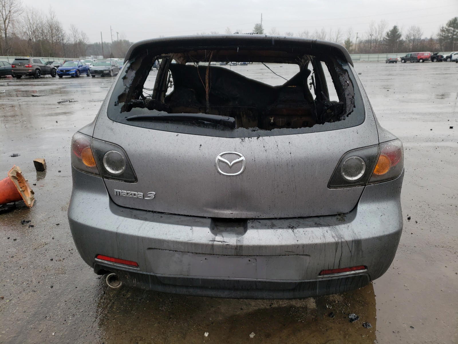 Photo 9 from auction – 2006 MAZDA 3 HATCHBAC with VIN JM1BK144361454767