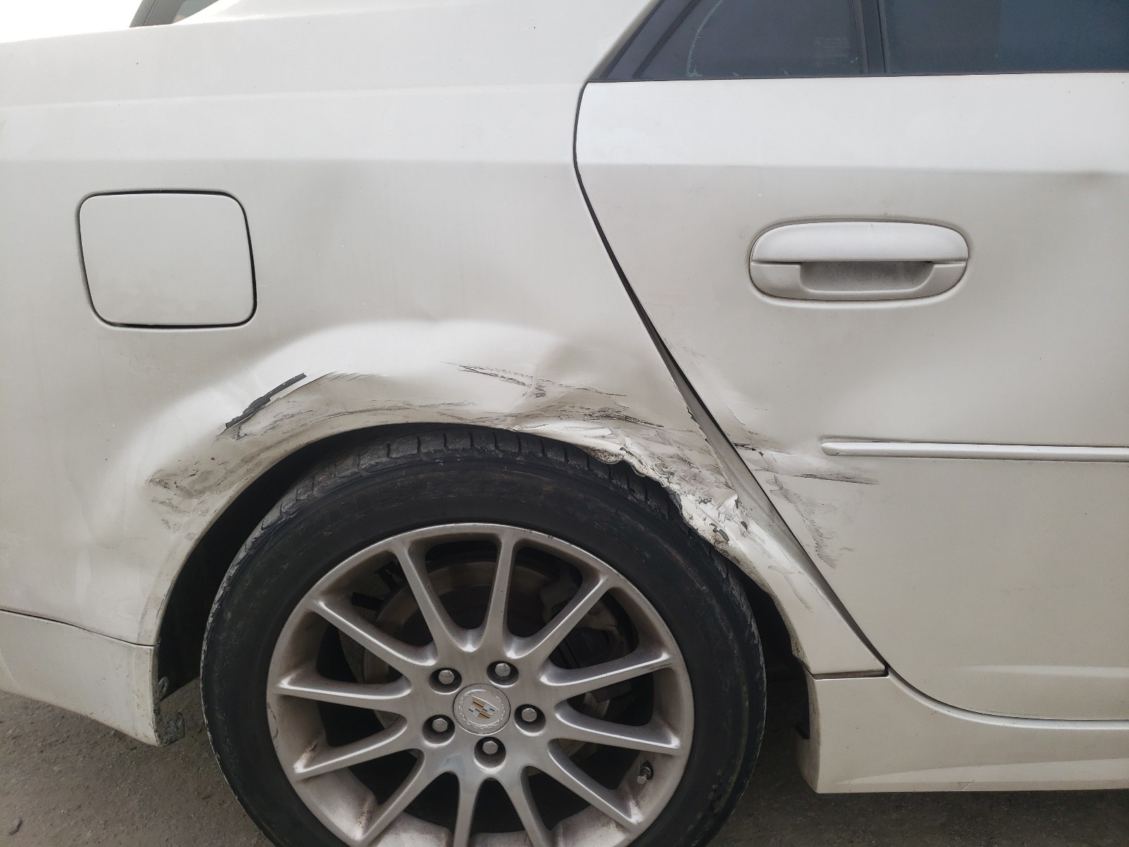 Photo 9 from auction – 2007 CADILLAC CTS HI FEA with VIN 1G6DP577270118903