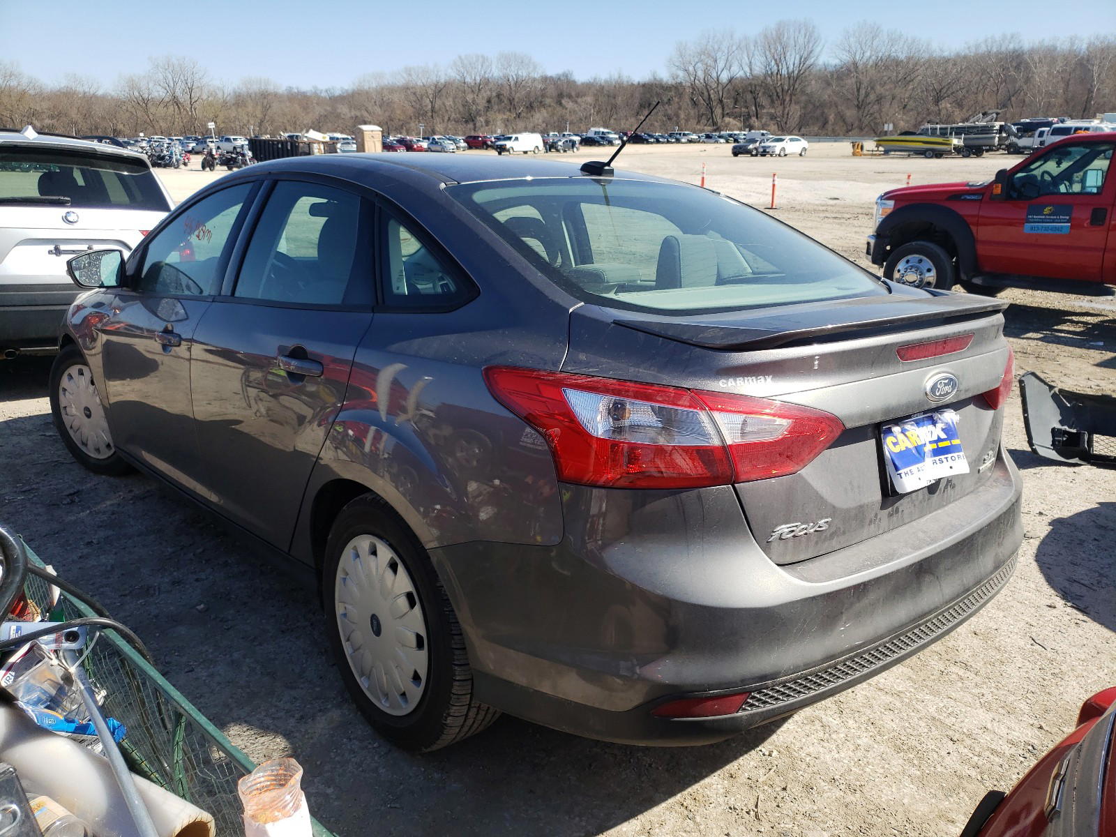 Photo 3 from auction – 2014 FORD FOCUS SE with VIN 1FADP3F2XEL393637