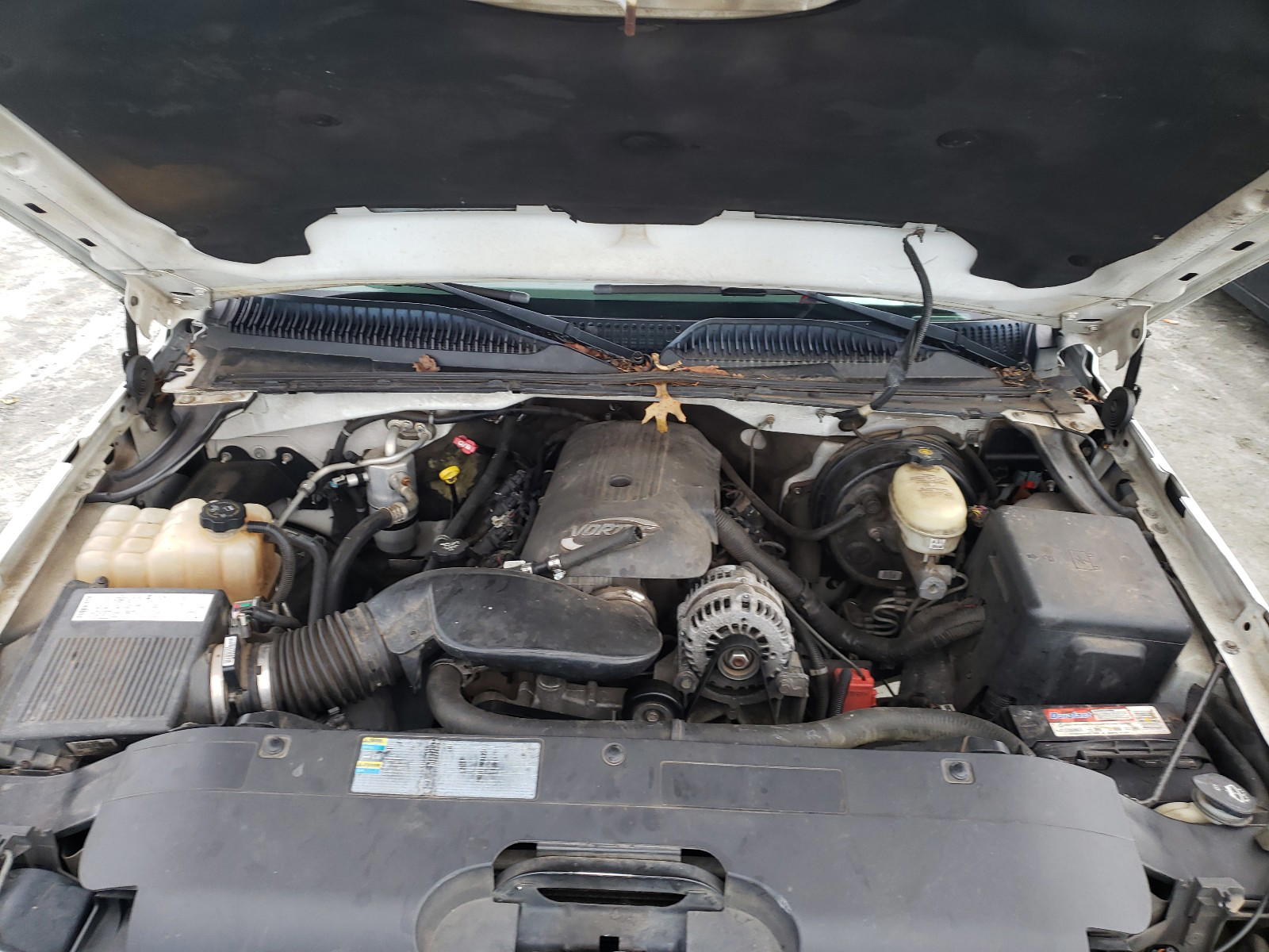 Photo 7 from auction – 2006 CHEVROLET SILVERADO with VIN 1GCEC19T16Z136481