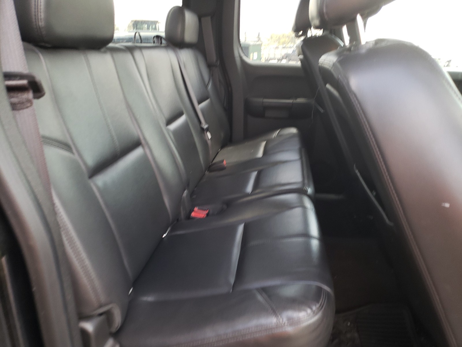 Photo 6 from auction – 2013 CHEVROLET SILVERADO with VIN 1GCRCSE07DZ319190