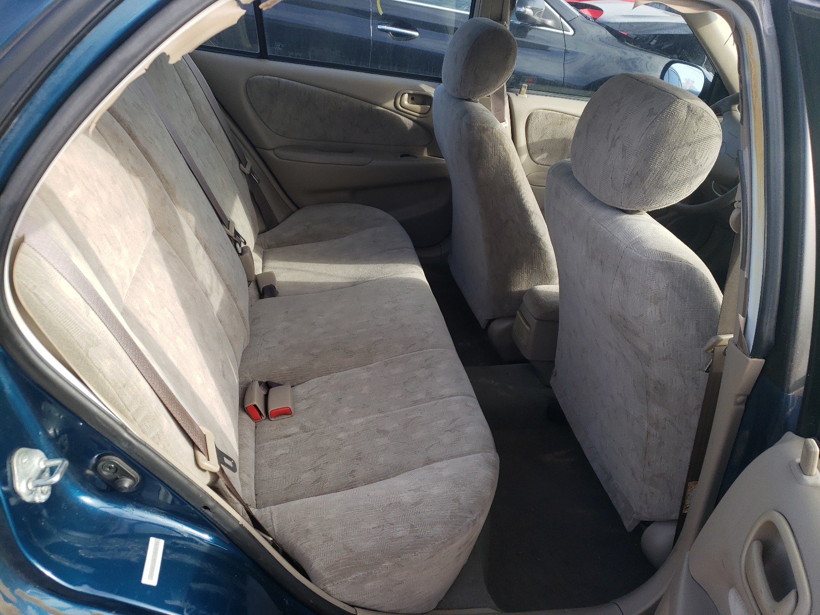 Photo 6 from auction – 2000 TOYOTA COROLLA VE with VIN 1NXBR12E6YZ344784