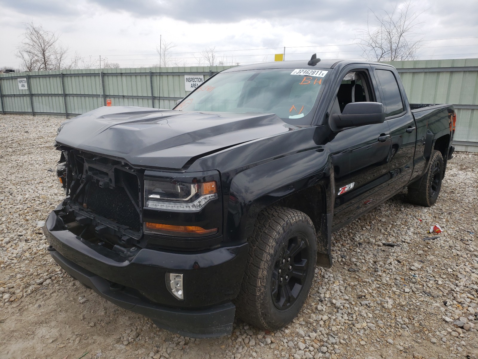 Photo 2 from auction – 2016 CHEVROLET SILVERADO with VIN 1GCVKREC9GZ353401