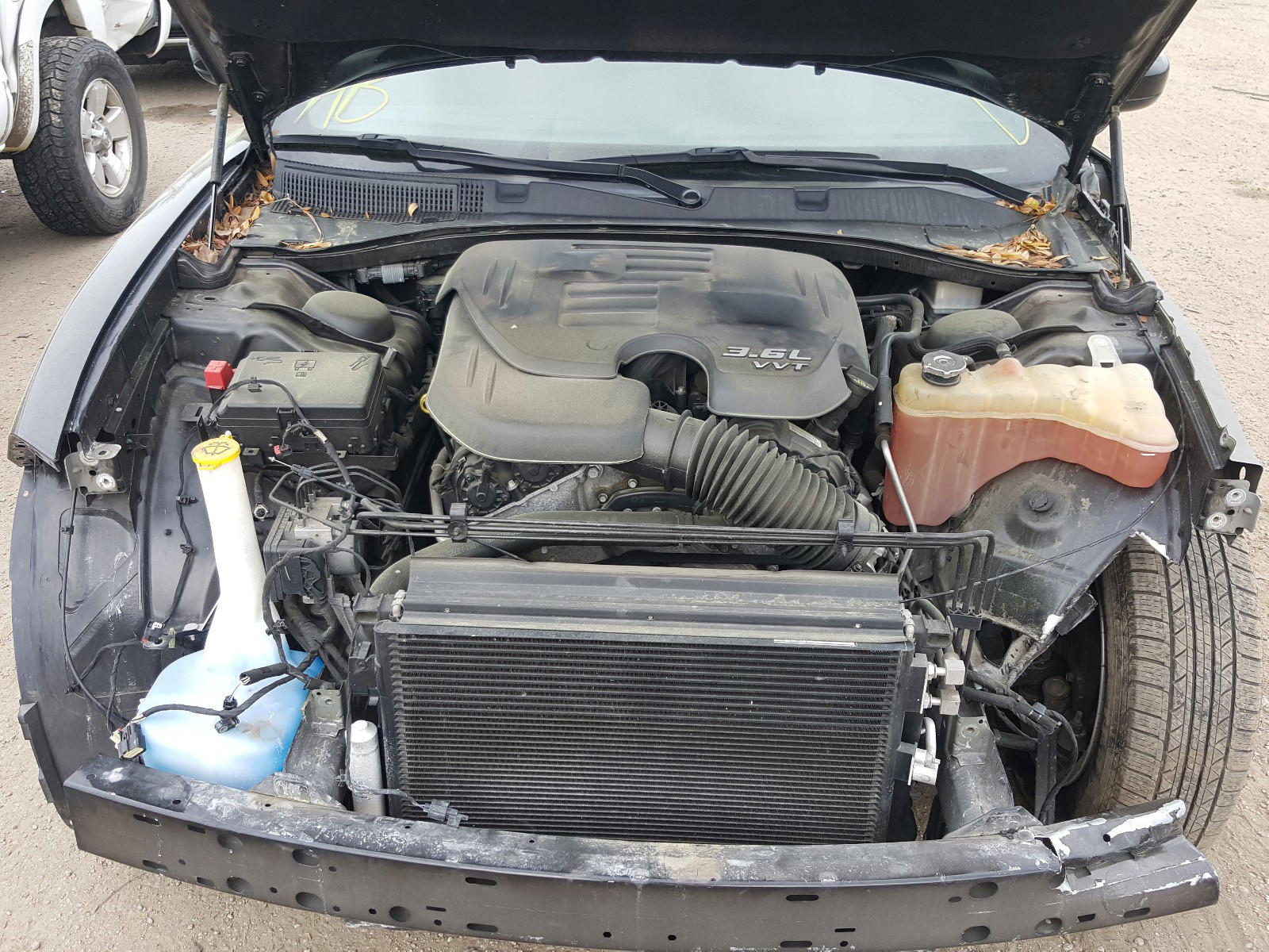 Photo 7 from auction – 2016 DODGE CHARGER SE with VIN 2C3CDXBG0GH114935