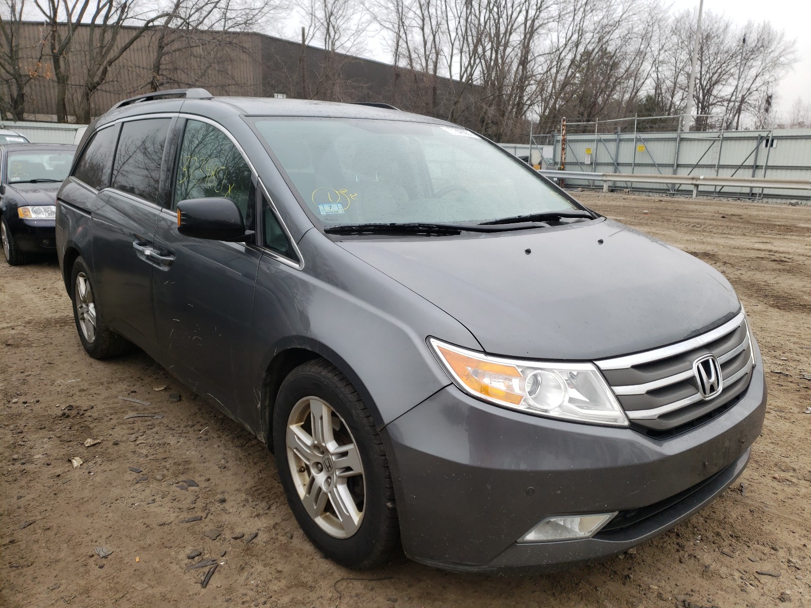 HONDA ODYSSEY TO 2013 with VIN 5FNRL5H97DB066048 - Photo from auction