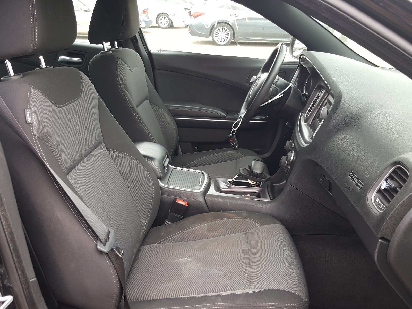 Фото 5 с аукциона – 2016 DODGE CHARGER SE с VIN 2C3CDXBG0GH114935