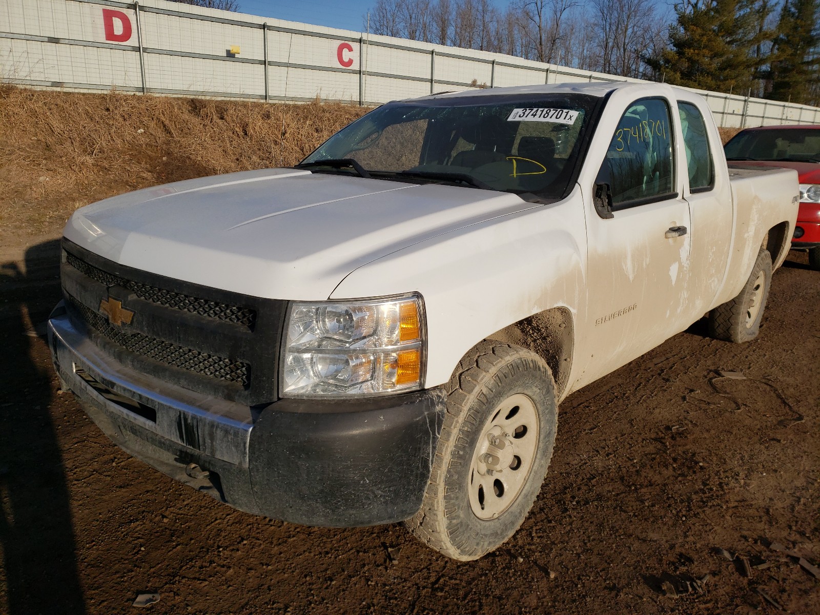 Photo 2 from auction – 2013 CHEVROLET SILVERADO with VIN 1GCRKPE79DZ301660