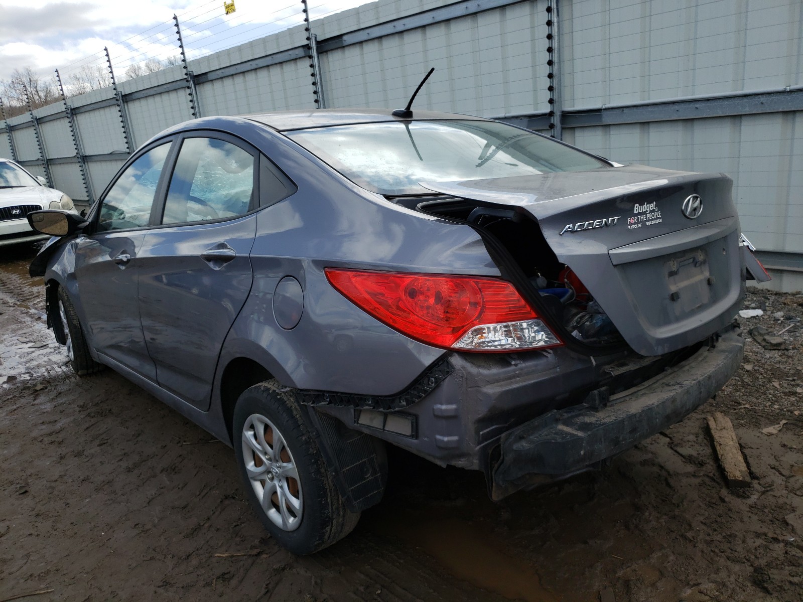 Photo 3 from auction – 2014 HYUNDAI ACCENT GLS with VIN KMHCT4AE3EU638860