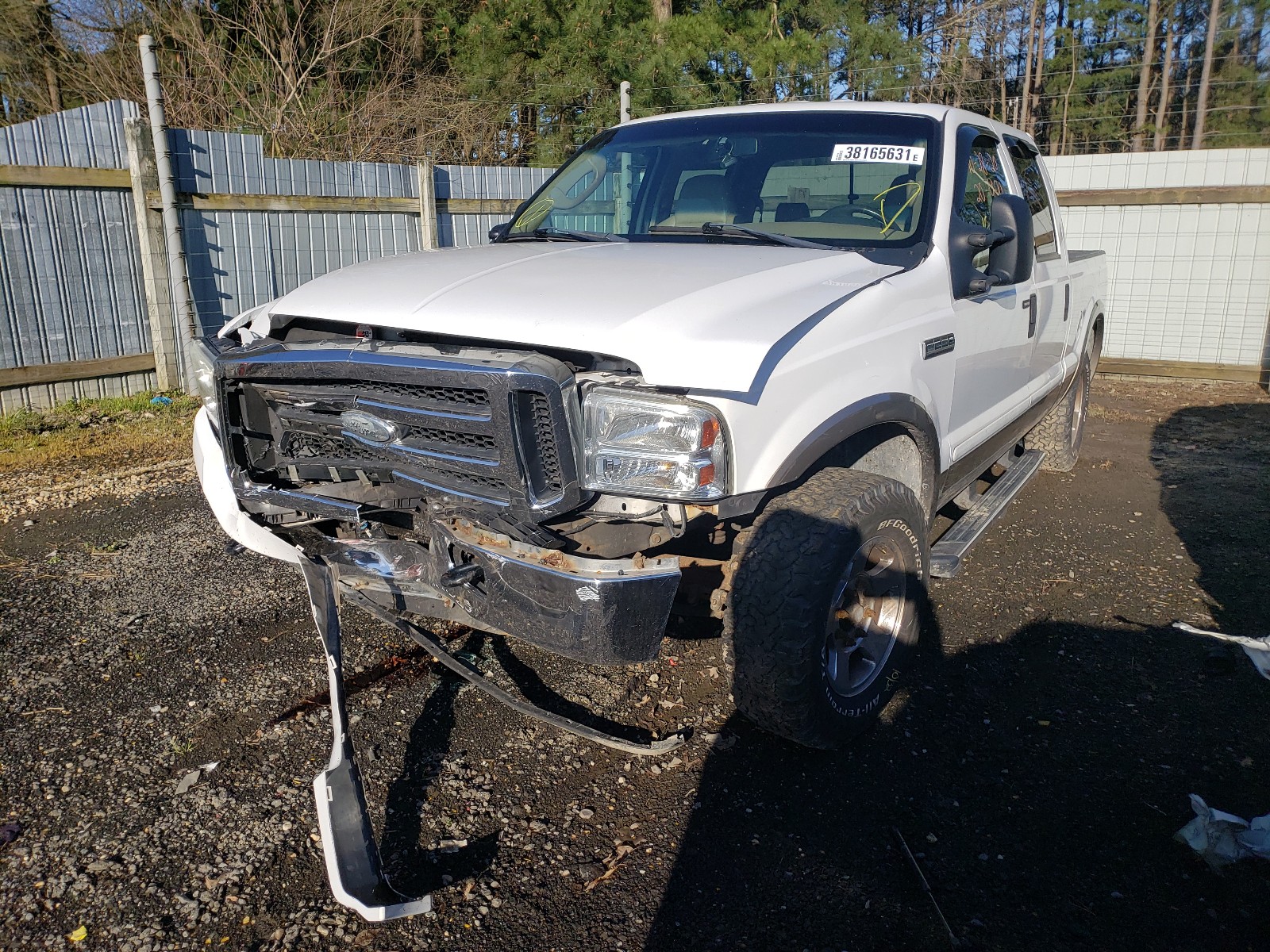 Photo 2 from auction – 2006 FORD F250 SUPER with VIN 1FTSW20516ED18977