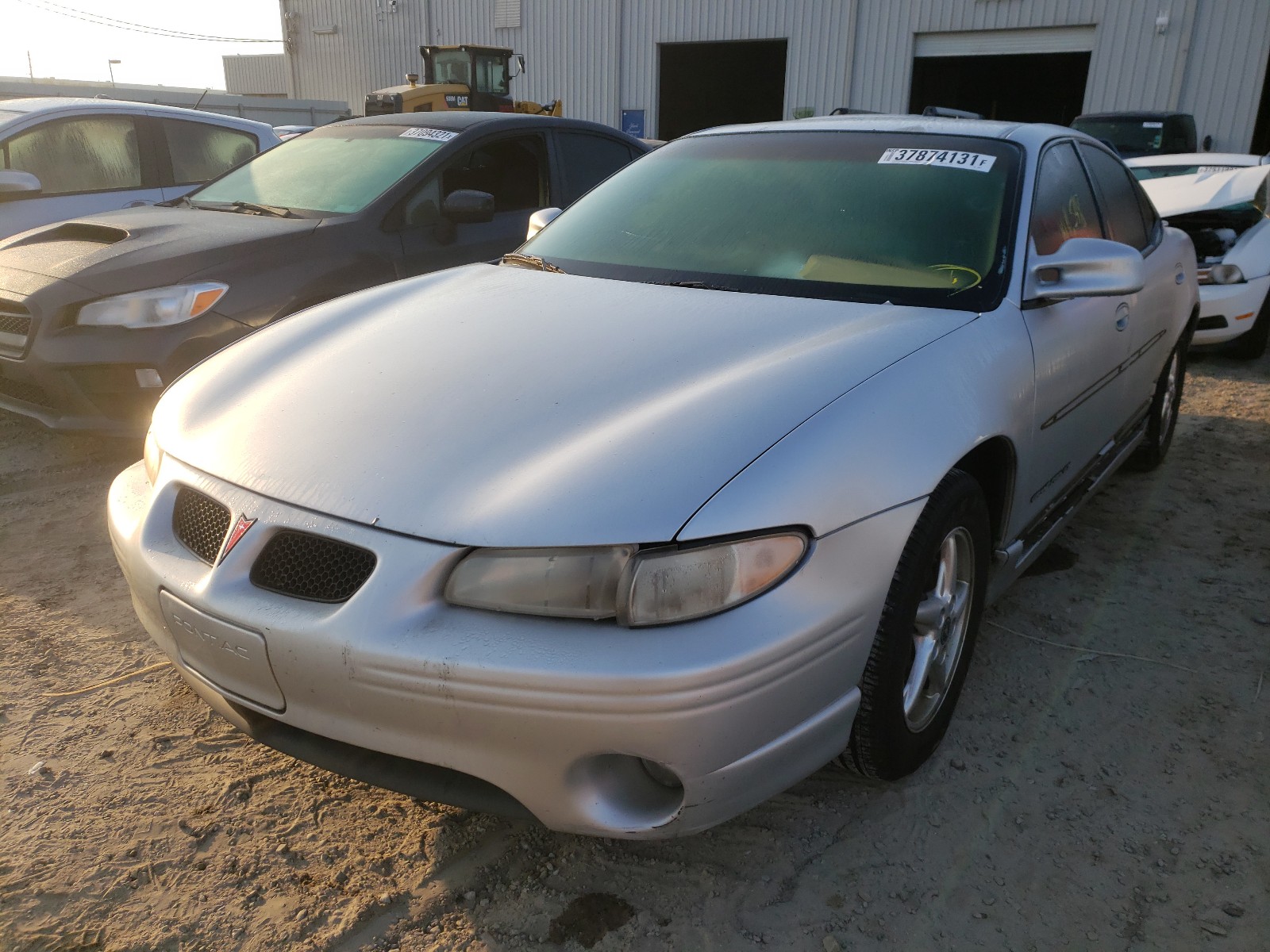 Photo 2 from auction – 2003 PONTIAC GRAND PRIX with VIN 1G2WP52K33F180811