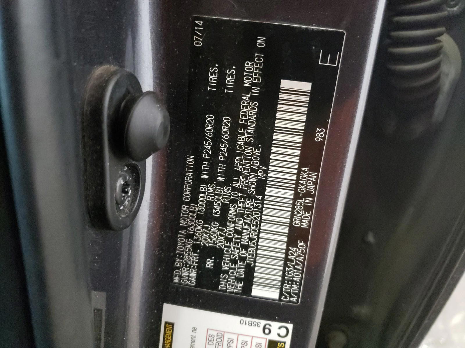 Photo 10 from auction – 2014 TOYOTA 4RUNNER SR with VIN JTEBU5JR0E5201314